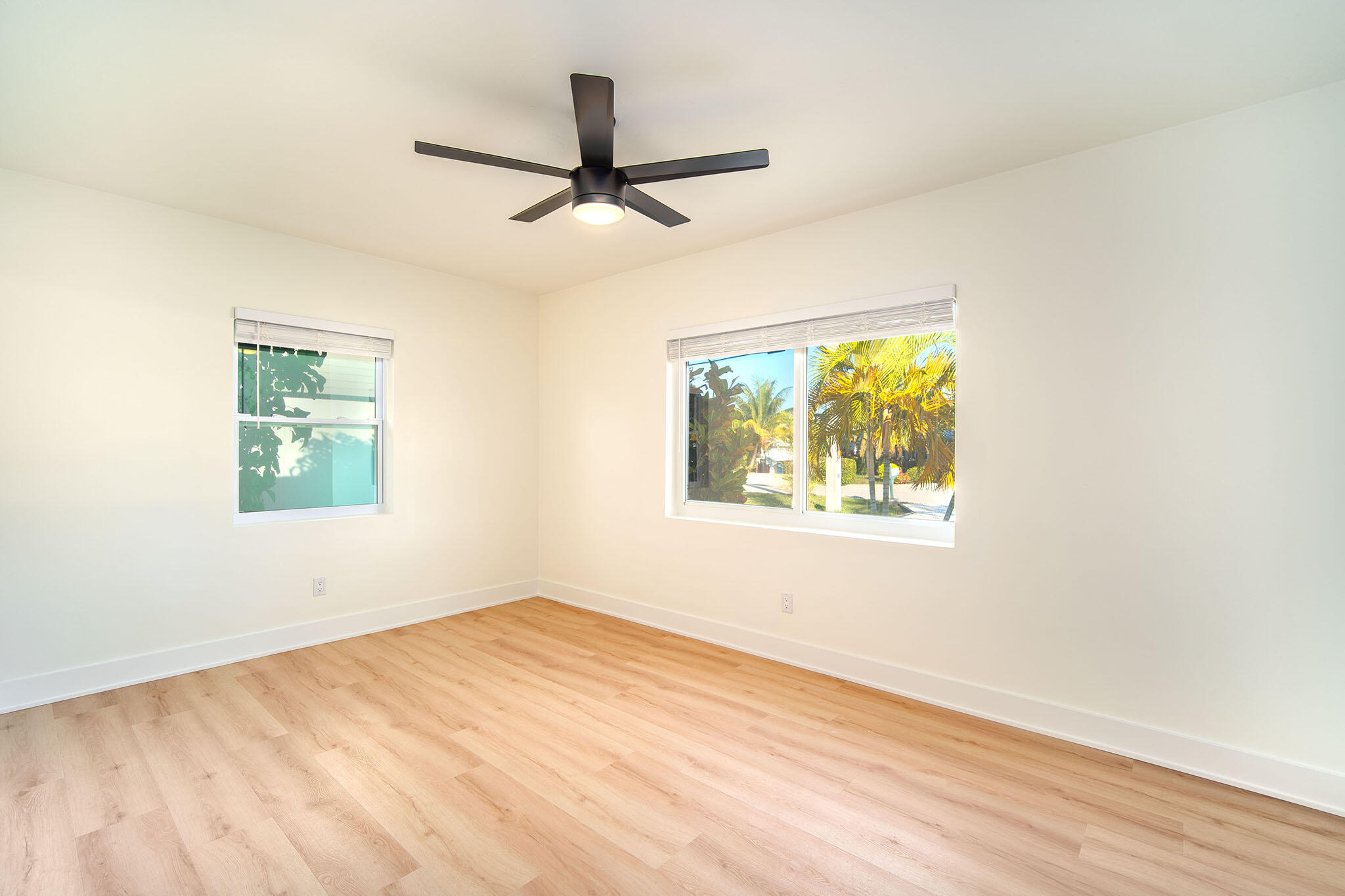 Saddle Bunch, Florida 33040, United States, 4 Bedrooms Bedrooms, ,3 BathroomsBathrooms,Residential,Active,18561