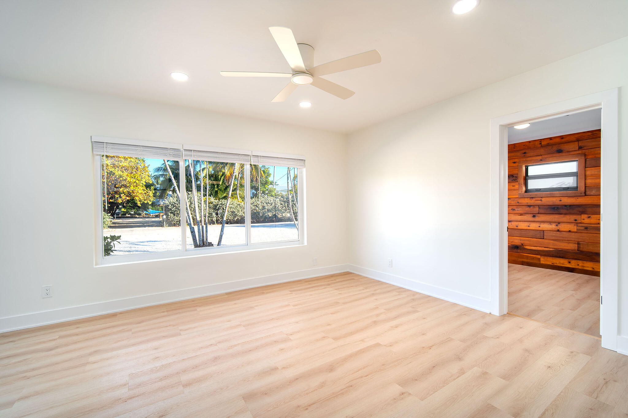 Saddle Bunch, Florida 33040, United States, 4 Bedrooms Bedrooms, ,3 BathroomsBathrooms,Residential,Active,18561