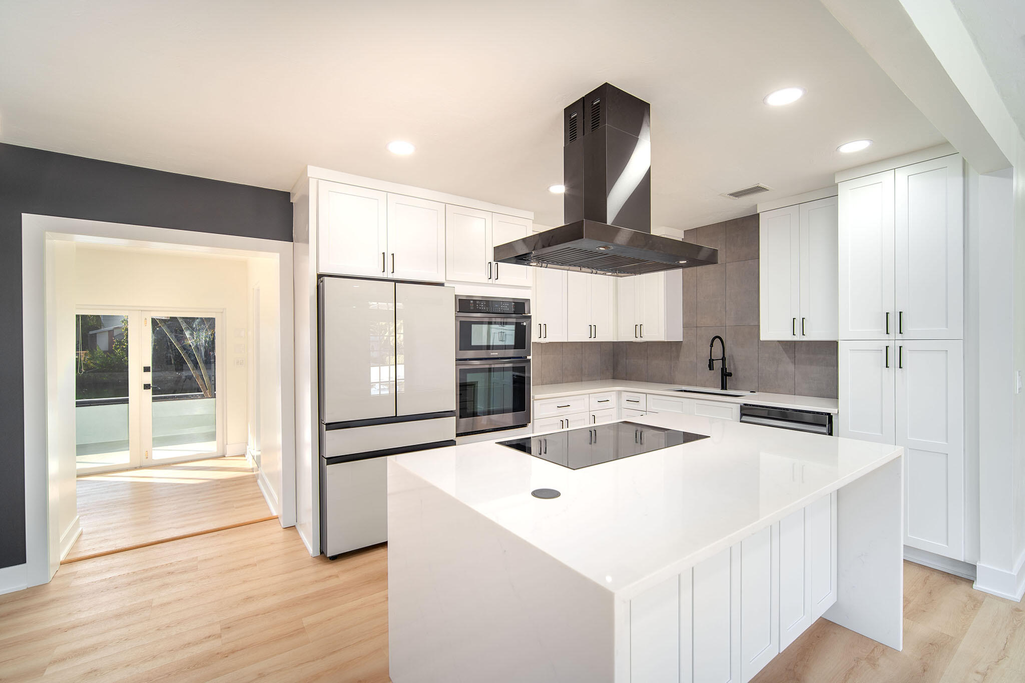 Saddle Bunch, Florida 33040, United States, 4 Bedrooms Bedrooms, ,3 BathroomsBathrooms,Residential,Active,18561