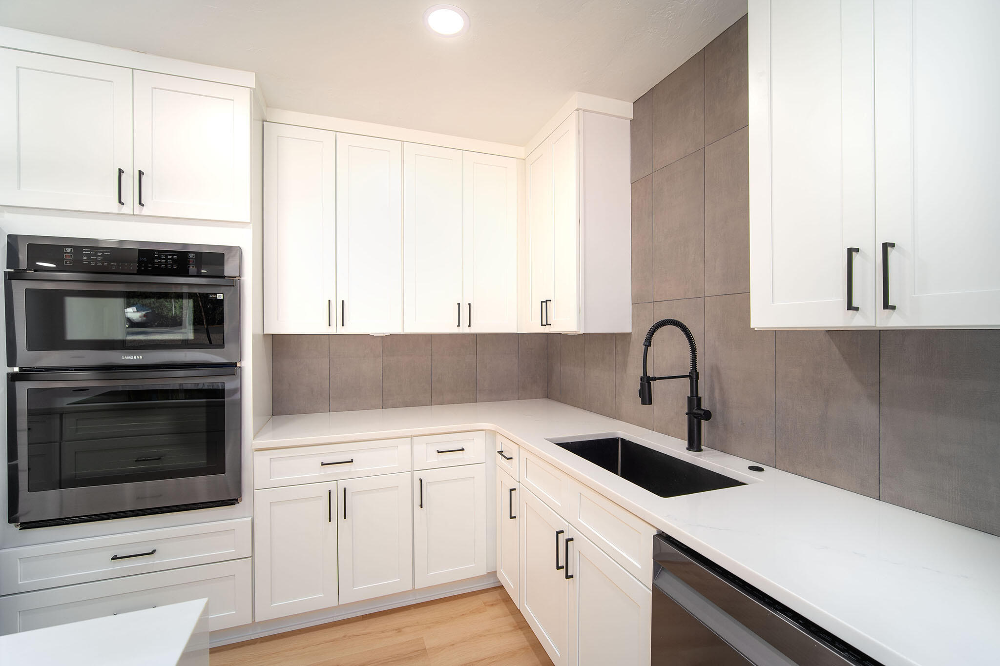 Saddle Bunch, Florida 33040, United States, 4 Bedrooms Bedrooms, ,3 BathroomsBathrooms,Residential,Active,18561