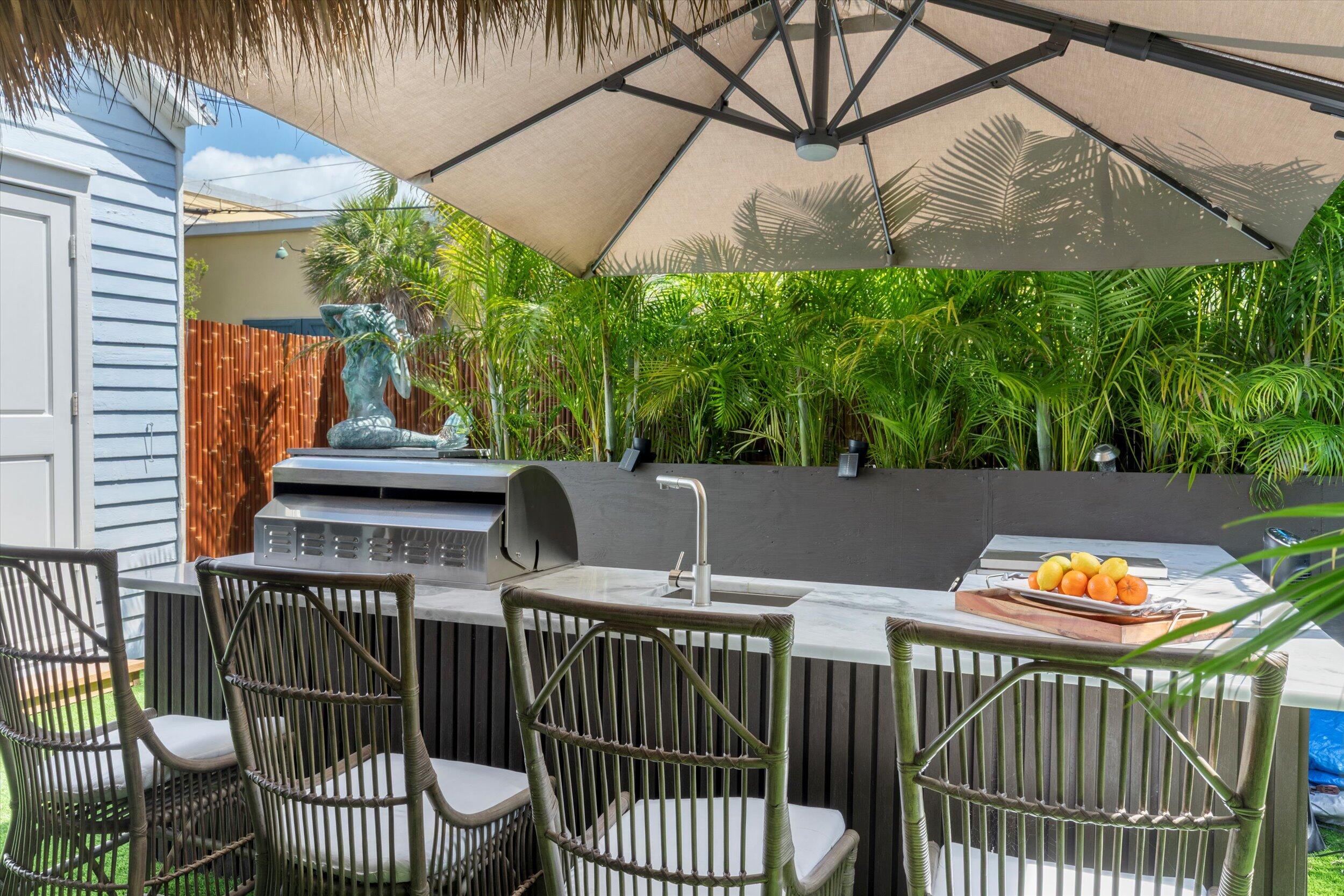 Key West, Florida 33040, United States, 3 Bedrooms Bedrooms, ,3 BathroomsBathrooms,Residential,Active,126865