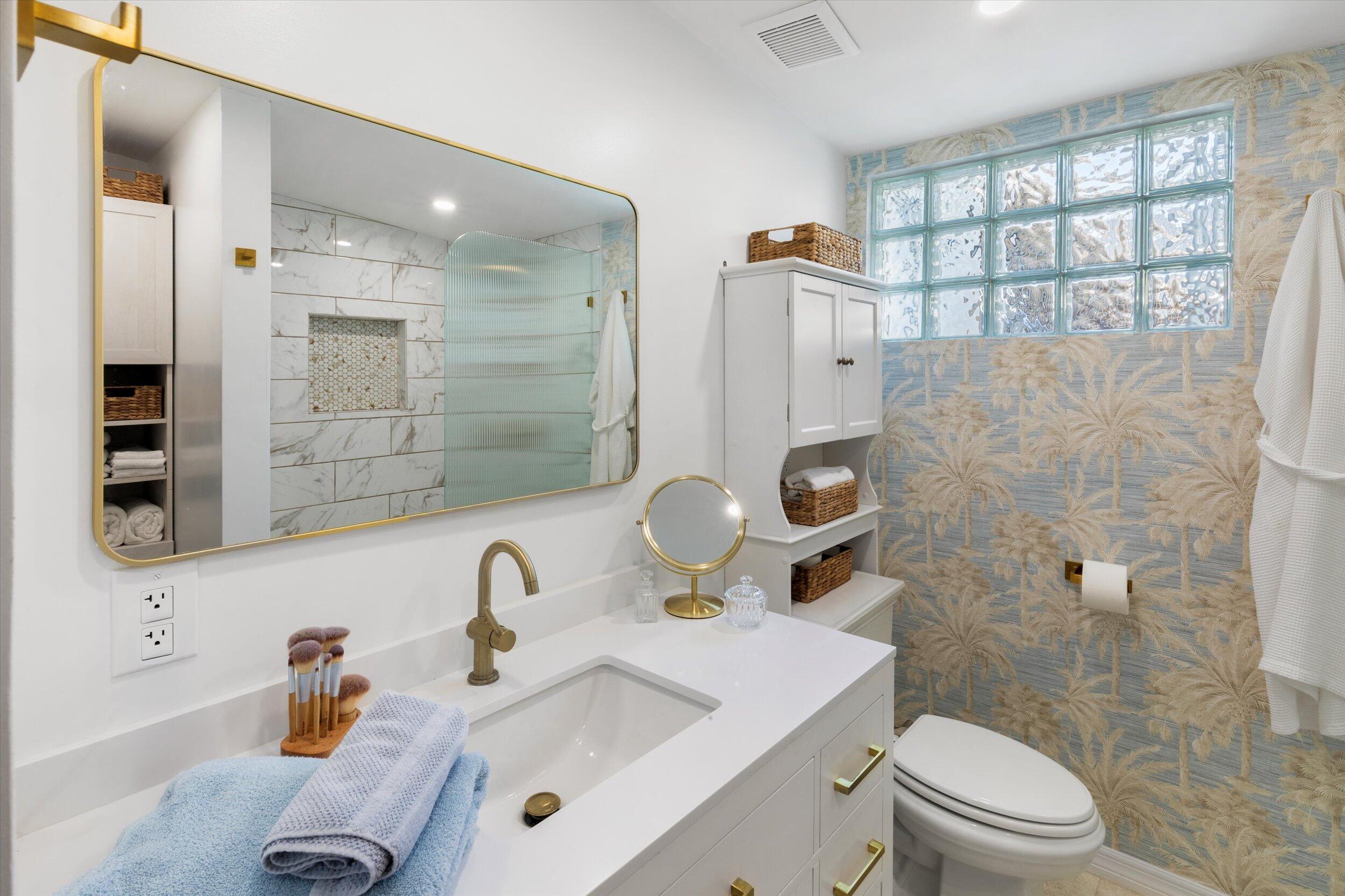 Key West, Florida 33040, United States, 3 Bedrooms Bedrooms, ,3 BathroomsBathrooms,Residential,Active,126865