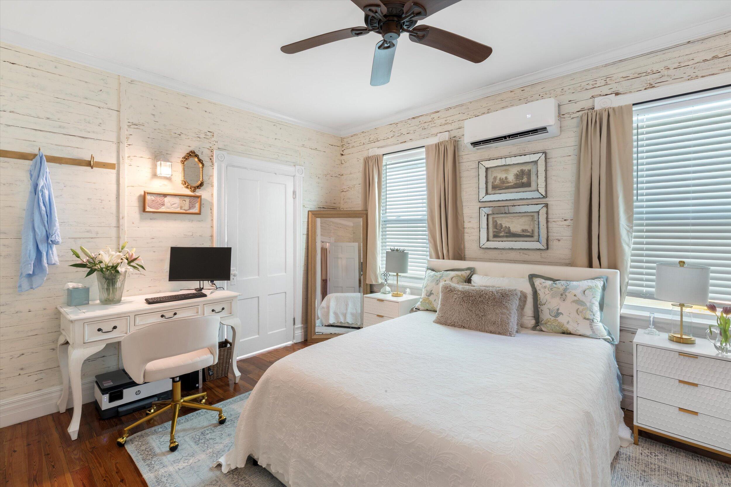 Key West, Florida 33040, United States, 3 Bedrooms Bedrooms, ,3 BathroomsBathrooms,Residential,Active,126865