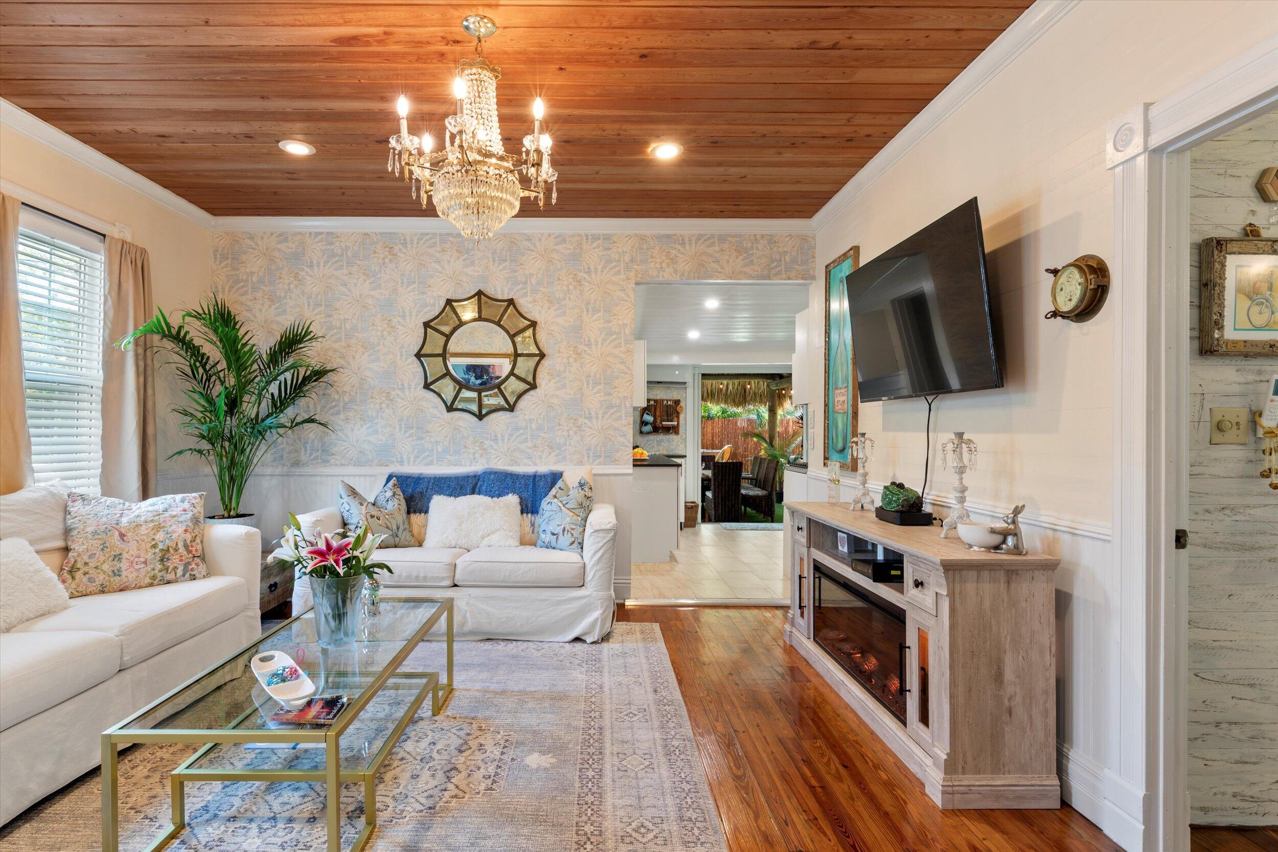 Key West, Florida 33040, United States, 3 Bedrooms Bedrooms, ,3 BathroomsBathrooms,Residential,Active,126865