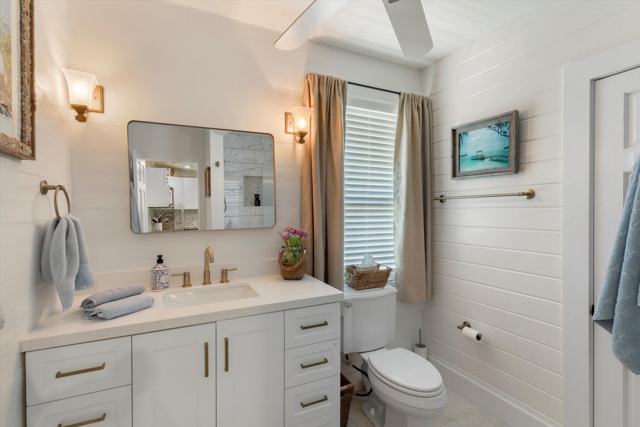 Key West, Florida 33040, United States, 3 Bedrooms Bedrooms, ,3 BathroomsBathrooms,Residential,Active,126865