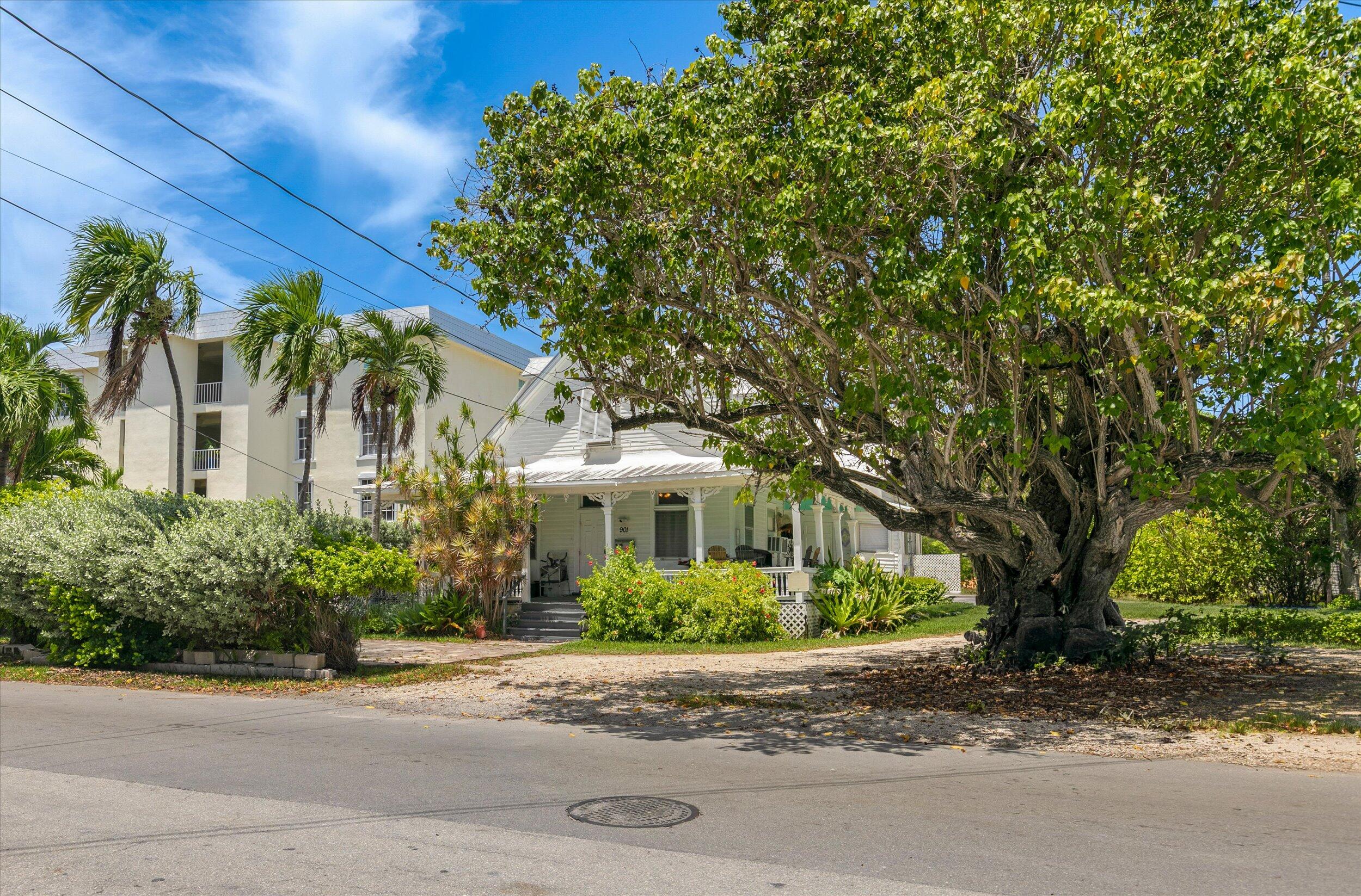 901 Eisenhower Drive