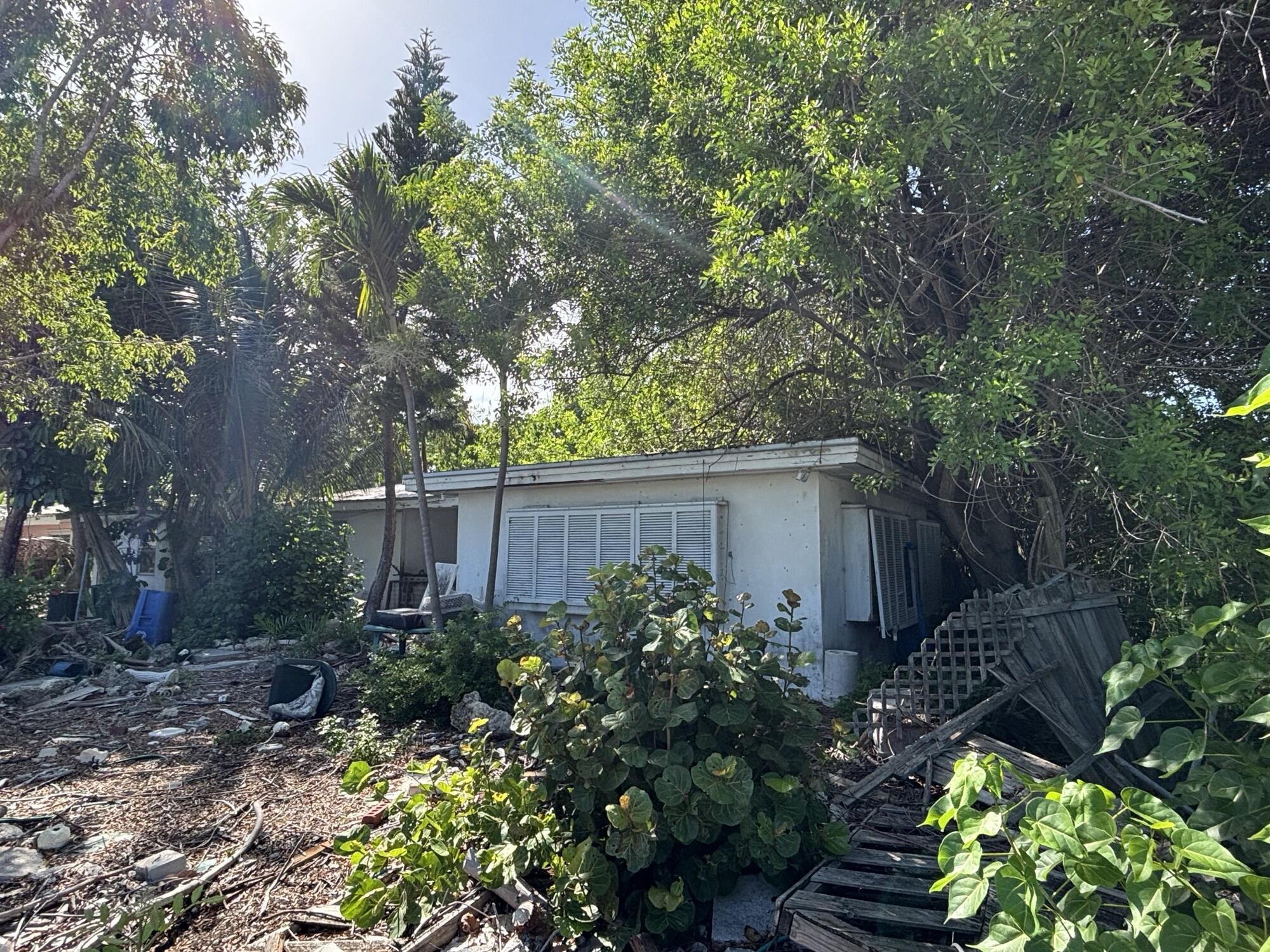 Key West, Florida 33040, United States, 3 Bedrooms Bedrooms, ,1 BathroomBathrooms,Residential,Active,169054