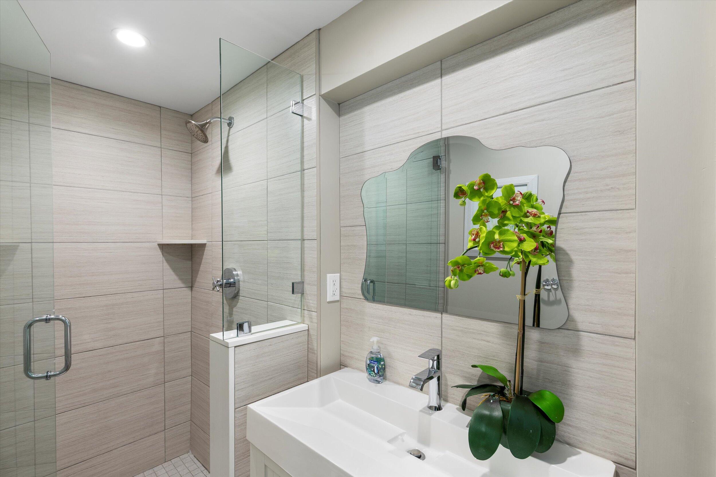 Key West, Florida 33040, United States, 6 Bedrooms Bedrooms, ,7 BathroomsBathrooms,Residential,Active,104556