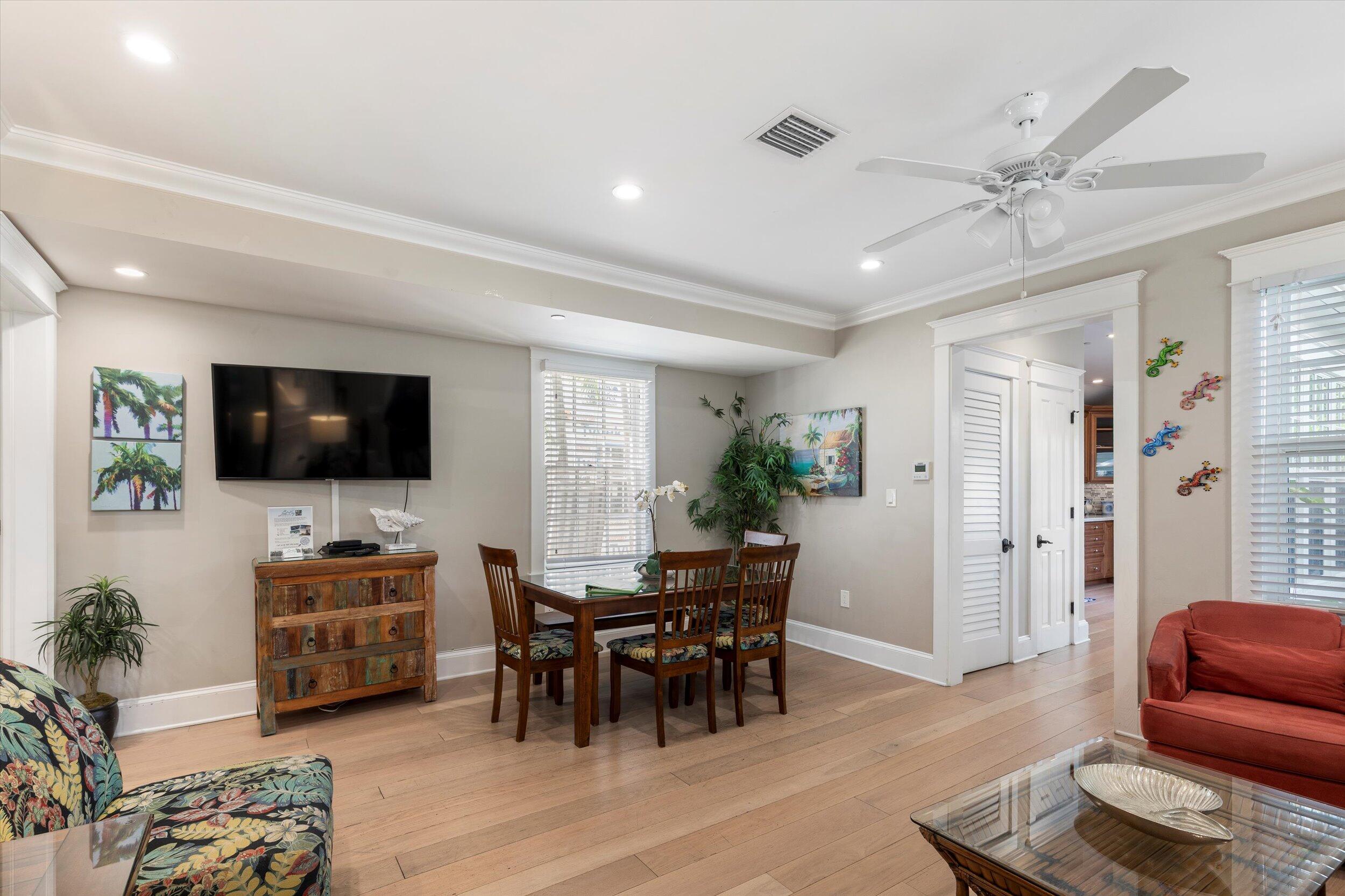 Key West, Florida 33040, United States, 6 Bedrooms Bedrooms, ,7 BathroomsBathrooms,Residential,Active,104556