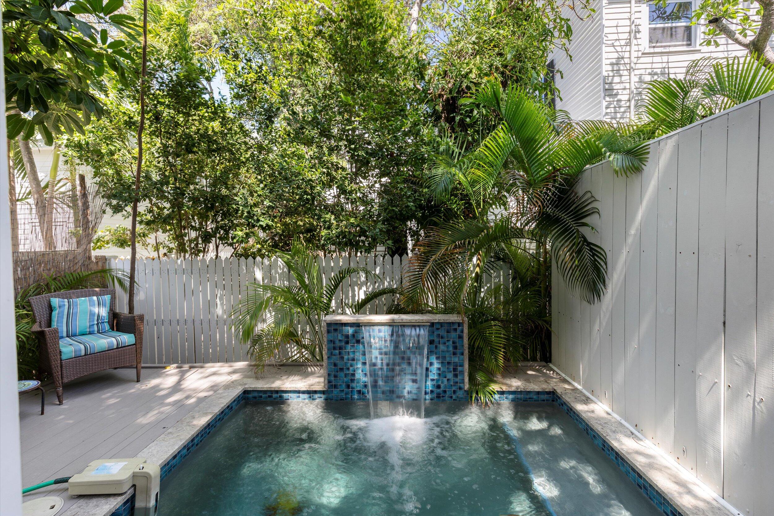 Key West, Florida 33040, United States, 6 Bedrooms Bedrooms, ,7 BathroomsBathrooms,Residential,Active,104556