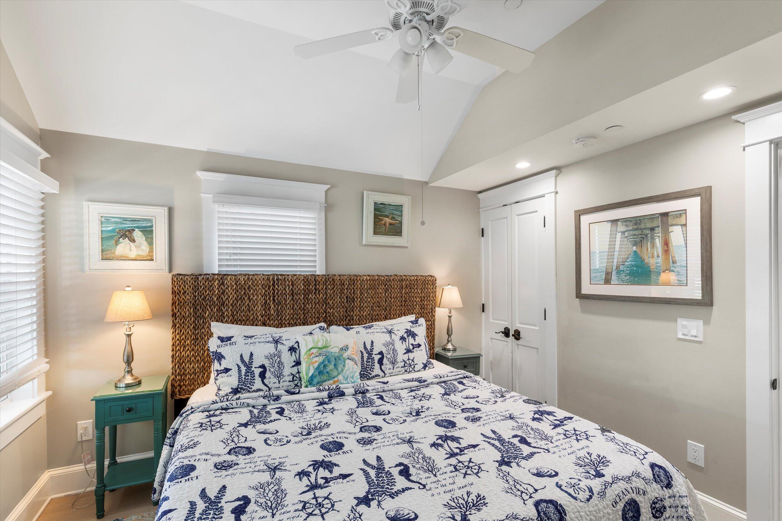 Key West, Florida 33040, United States, 6 Bedrooms Bedrooms, ,7 BathroomsBathrooms,Residential,Active,104556