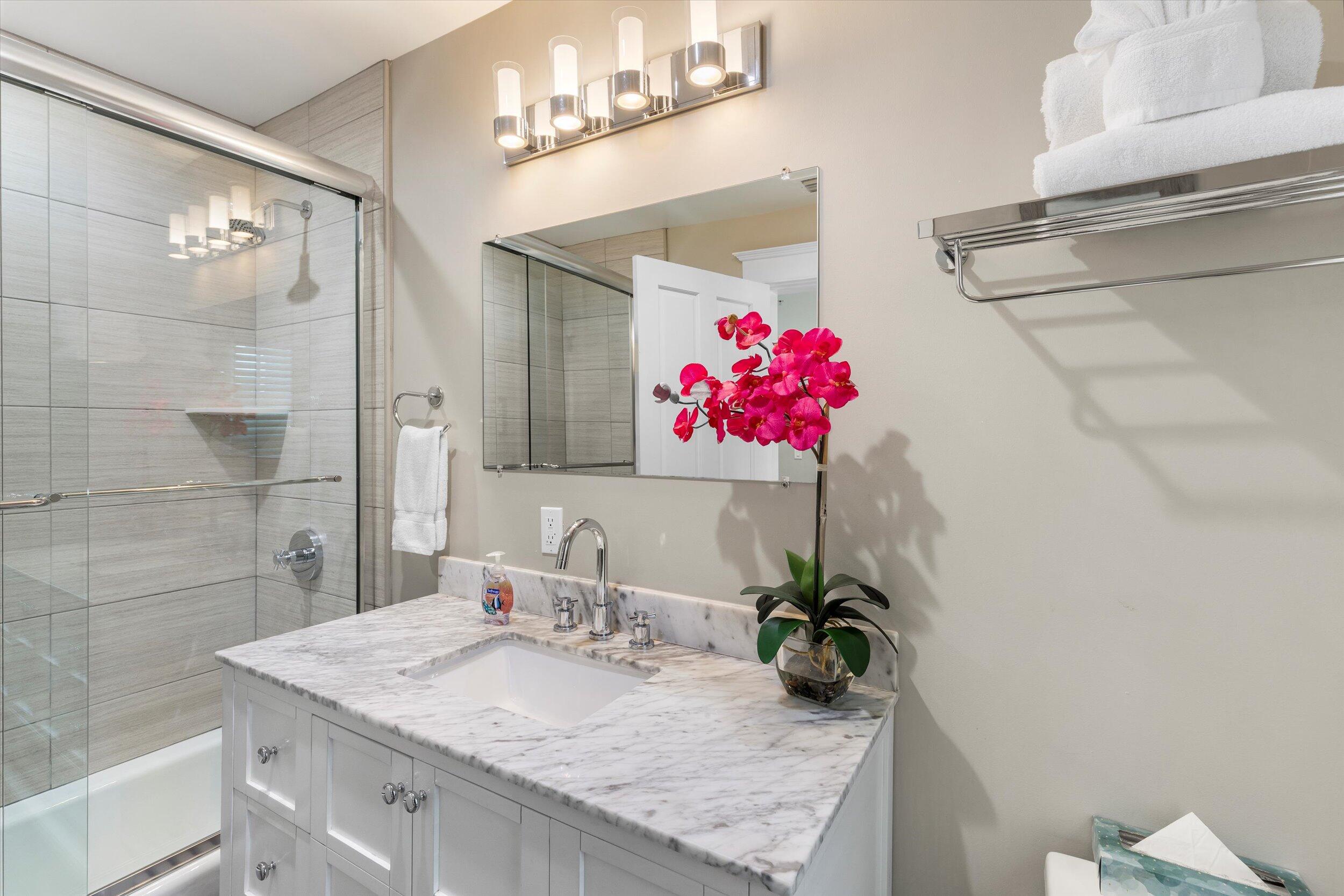 Key West, Florida 33040, United States, 6 Bedrooms Bedrooms, ,7 BathroomsBathrooms,Residential,Active,104556