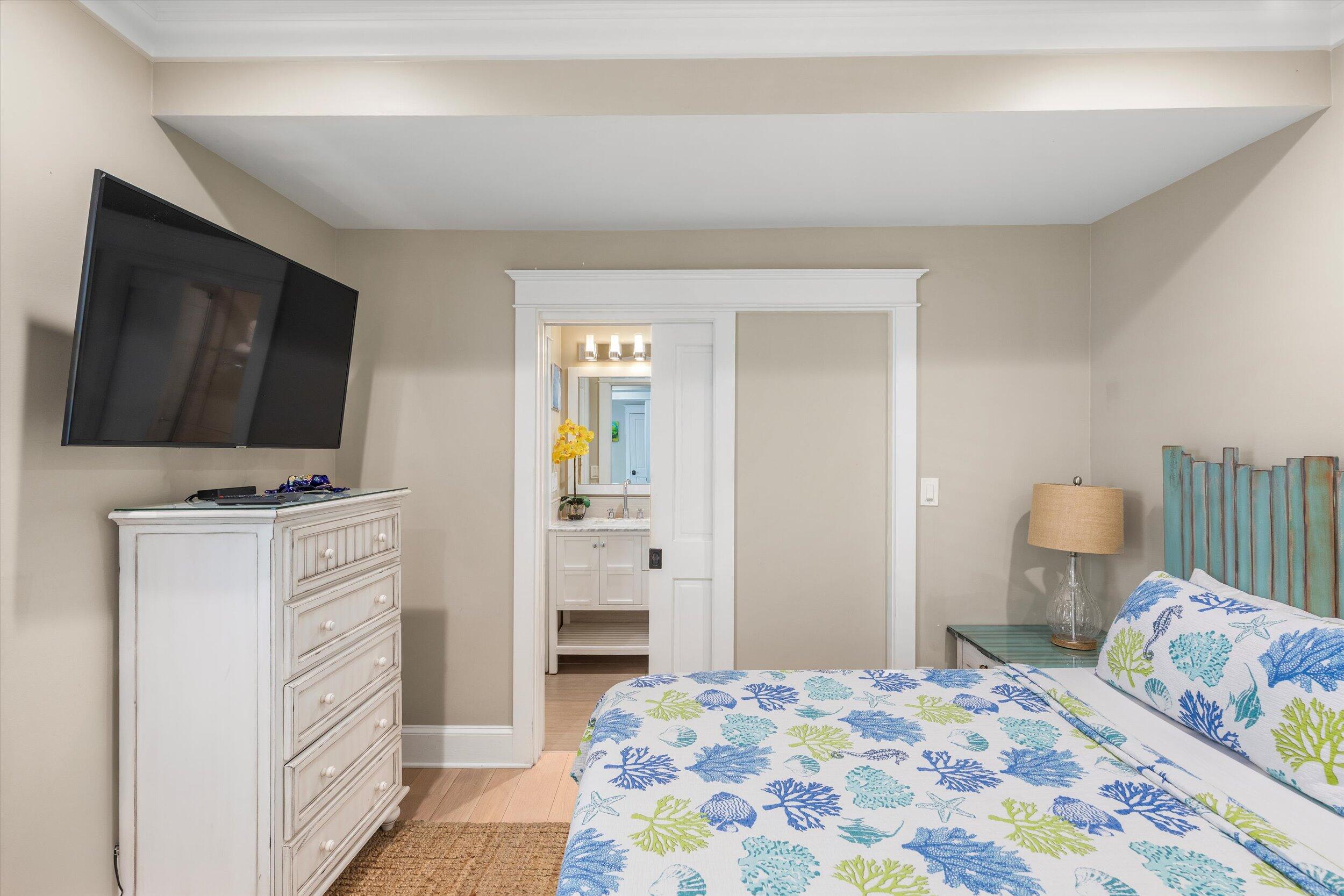 Key West, Florida 33040, United States, 6 Bedrooms Bedrooms, ,7 BathroomsBathrooms,Residential,Active,104556