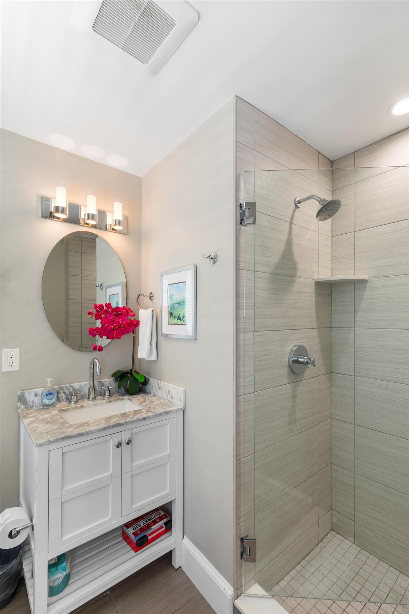 Key West, Florida 33040, United States, 6 Bedrooms Bedrooms, ,7 BathroomsBathrooms,Residential,Active,104556