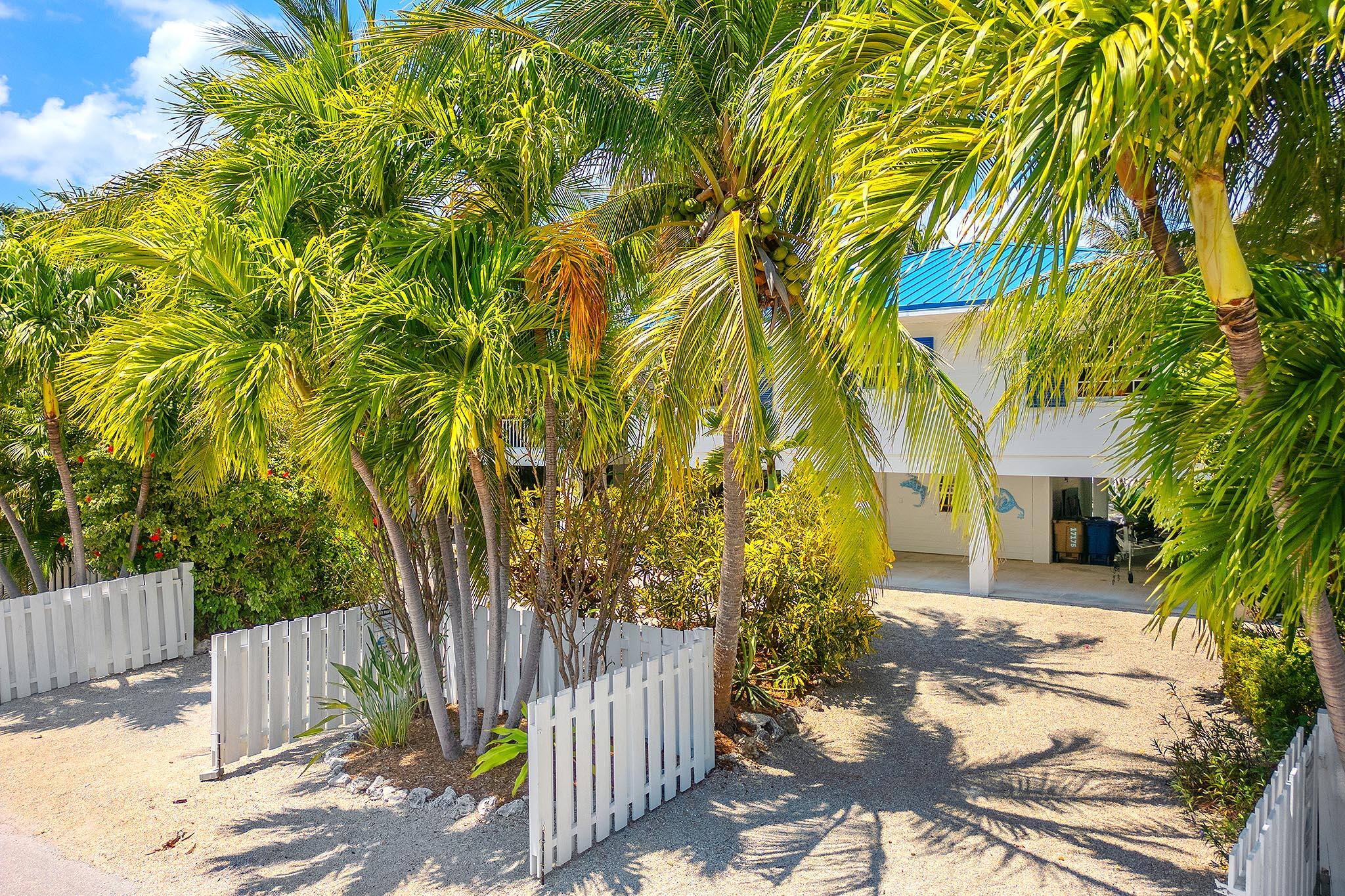 Sugarloaf, Florida 33042, United States, 4 Bedrooms Bedrooms, ,3 BathroomsBathrooms,Residential,Contingent,112618