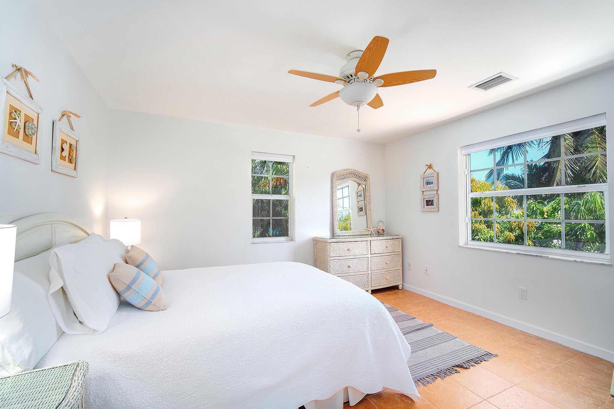 Sugarloaf, Florida 33042, United States, 4 Bedrooms Bedrooms, ,3 BathroomsBathrooms,Residential,Contingent,112618