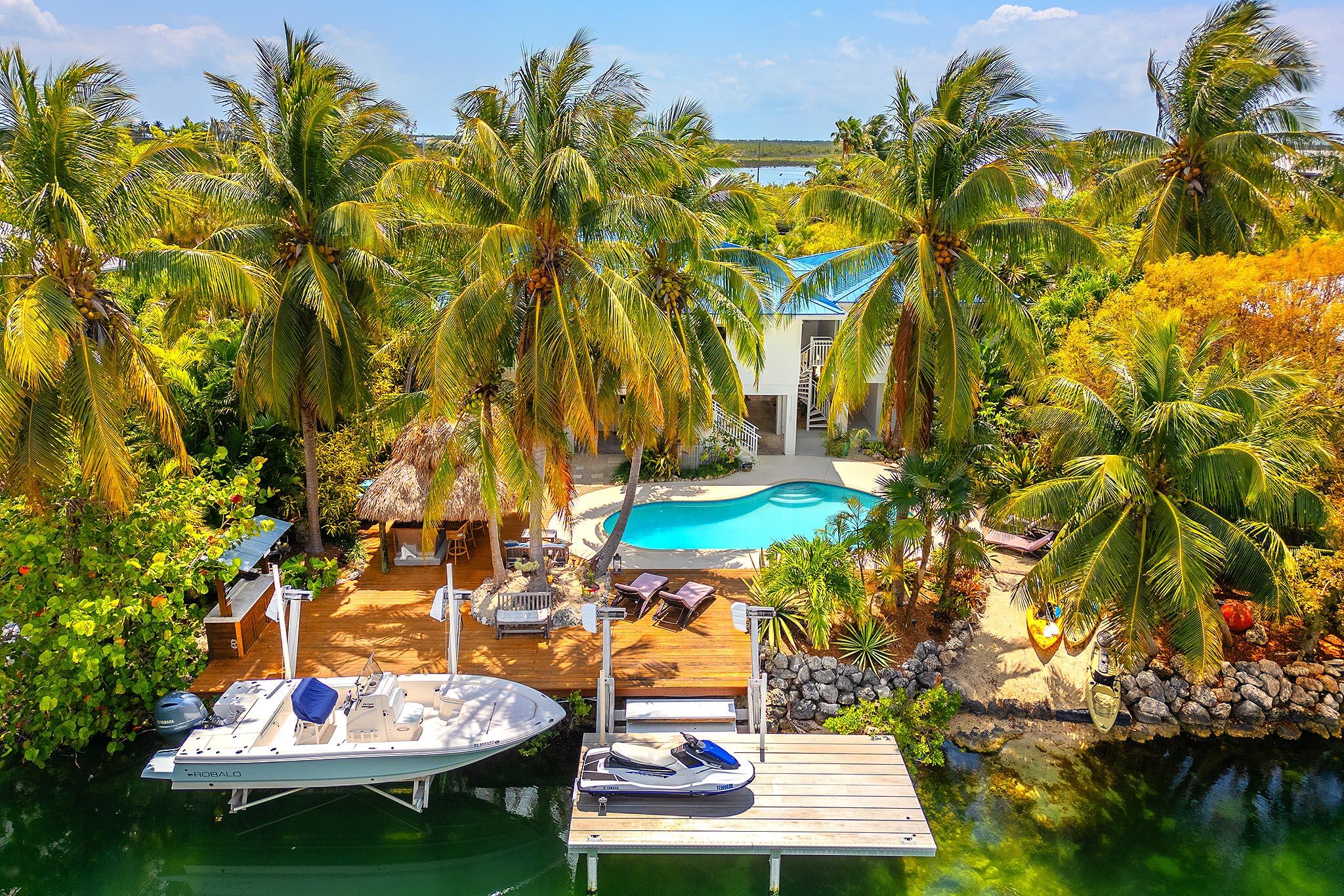 Sugarloaf, Florida 33042, United States, 4 Bedrooms Bedrooms, ,3 BathroomsBathrooms,Residential,Contingent,112618