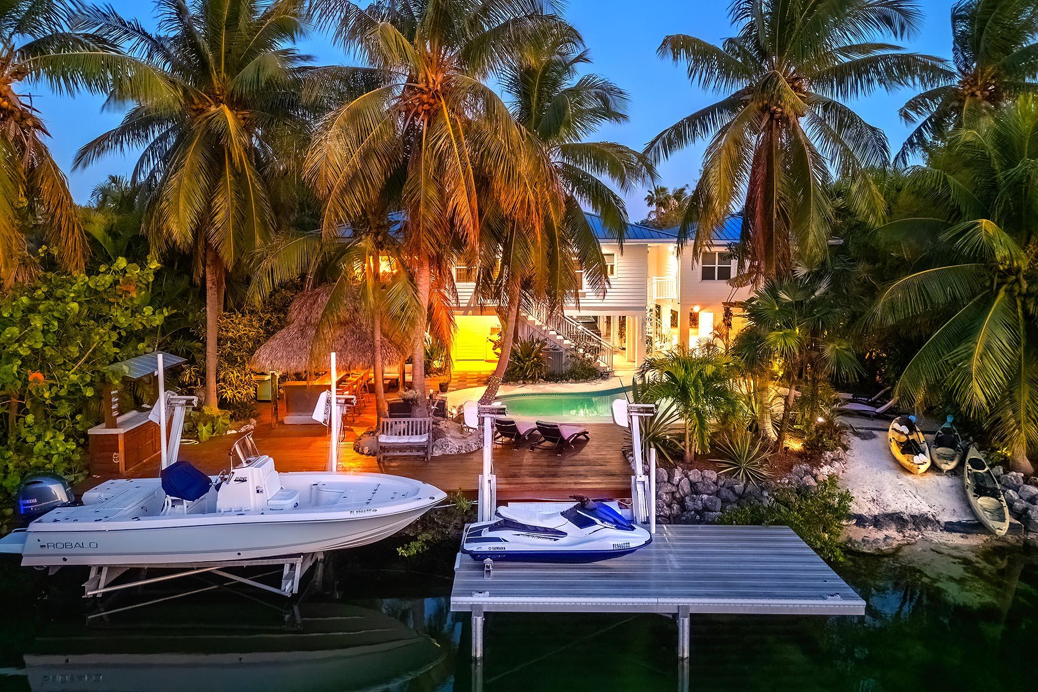 Sugarloaf, Florida 33042, United States, 4 Bedrooms Bedrooms, ,3 BathroomsBathrooms,Residential,Contingent,112618