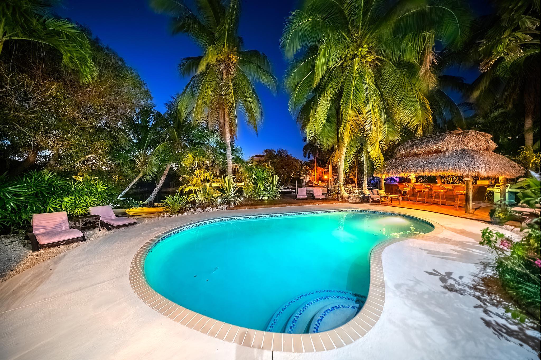 Sugarloaf, Florida 33042, United States, 4 Bedrooms Bedrooms, ,3 BathroomsBathrooms,Residential,Contingent,112618