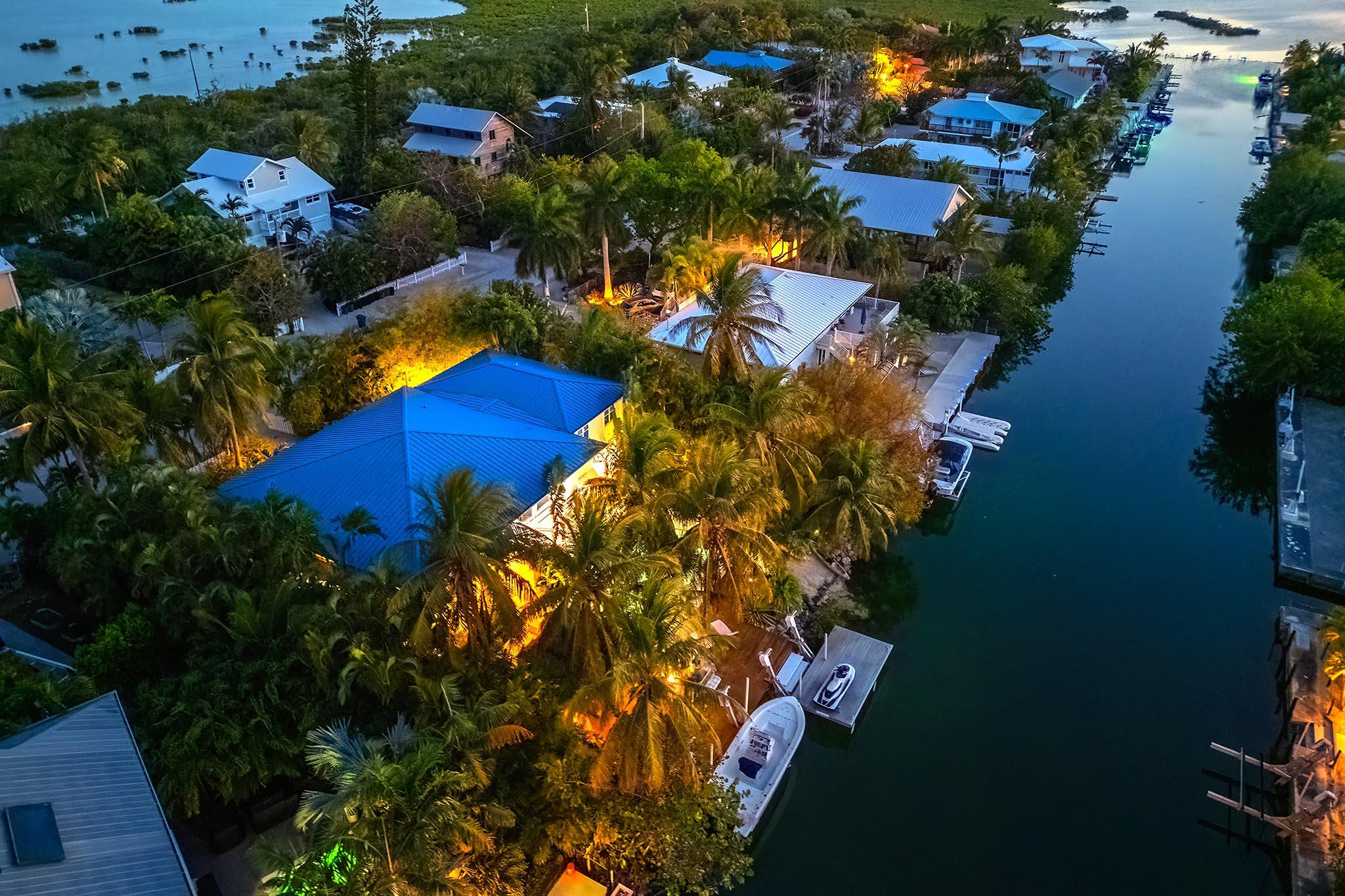 Sugarloaf, Florida 33042, United States, 4 Bedrooms Bedrooms, ,3 BathroomsBathrooms,Residential,Contingent,112618