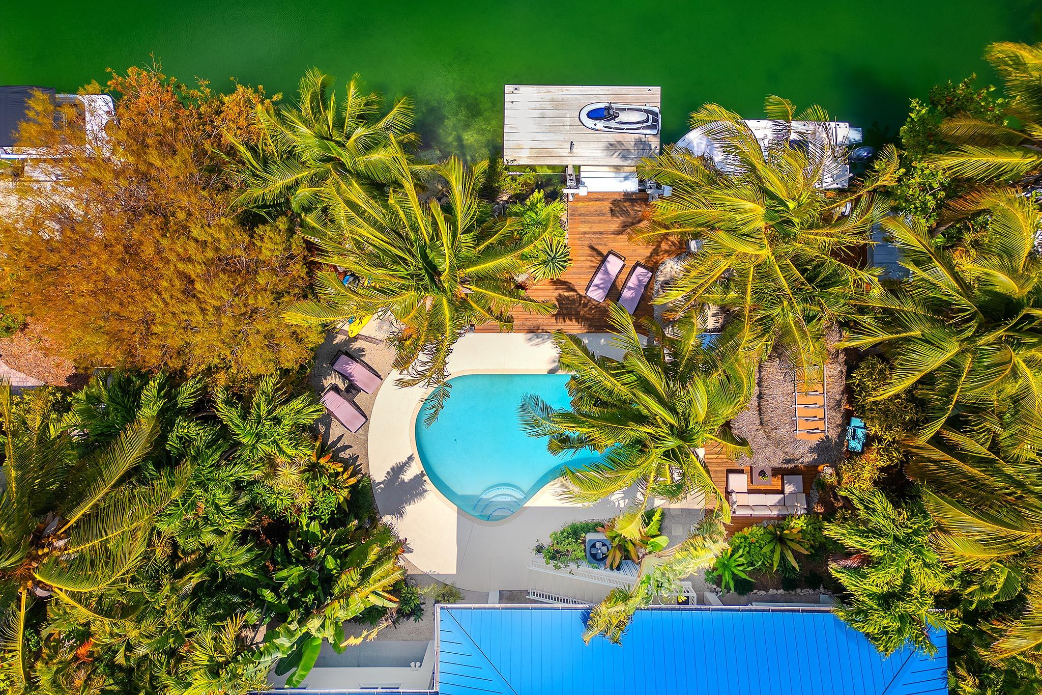 Sugarloaf, Florida 33042, United States, 4 Bedrooms Bedrooms, ,3 BathroomsBathrooms,Residential,Contingent,112618