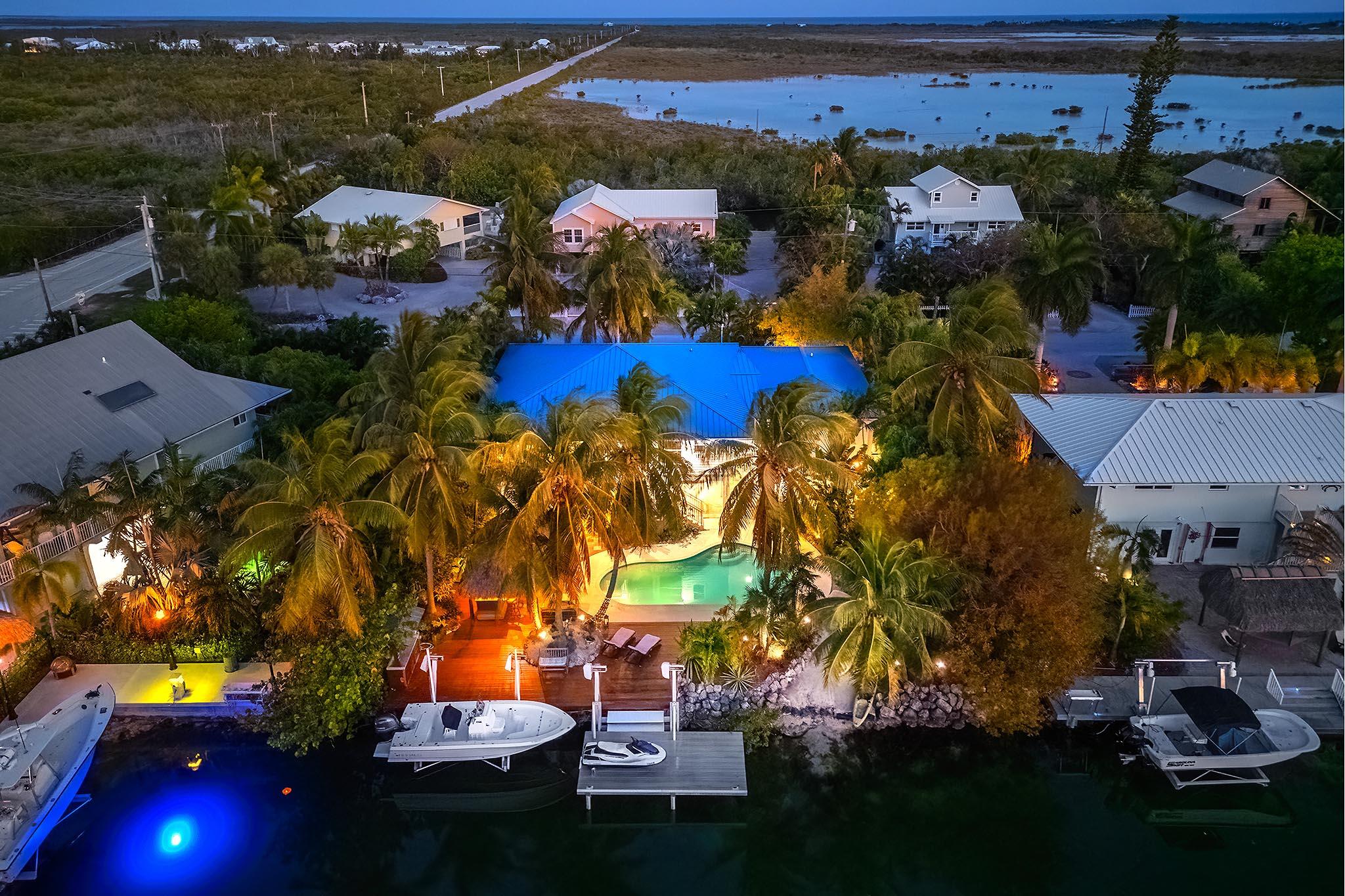 Sugarloaf, Florida 33042, United States, 4 Bedrooms Bedrooms, ,3 BathroomsBathrooms,Residential,Contingent,112618