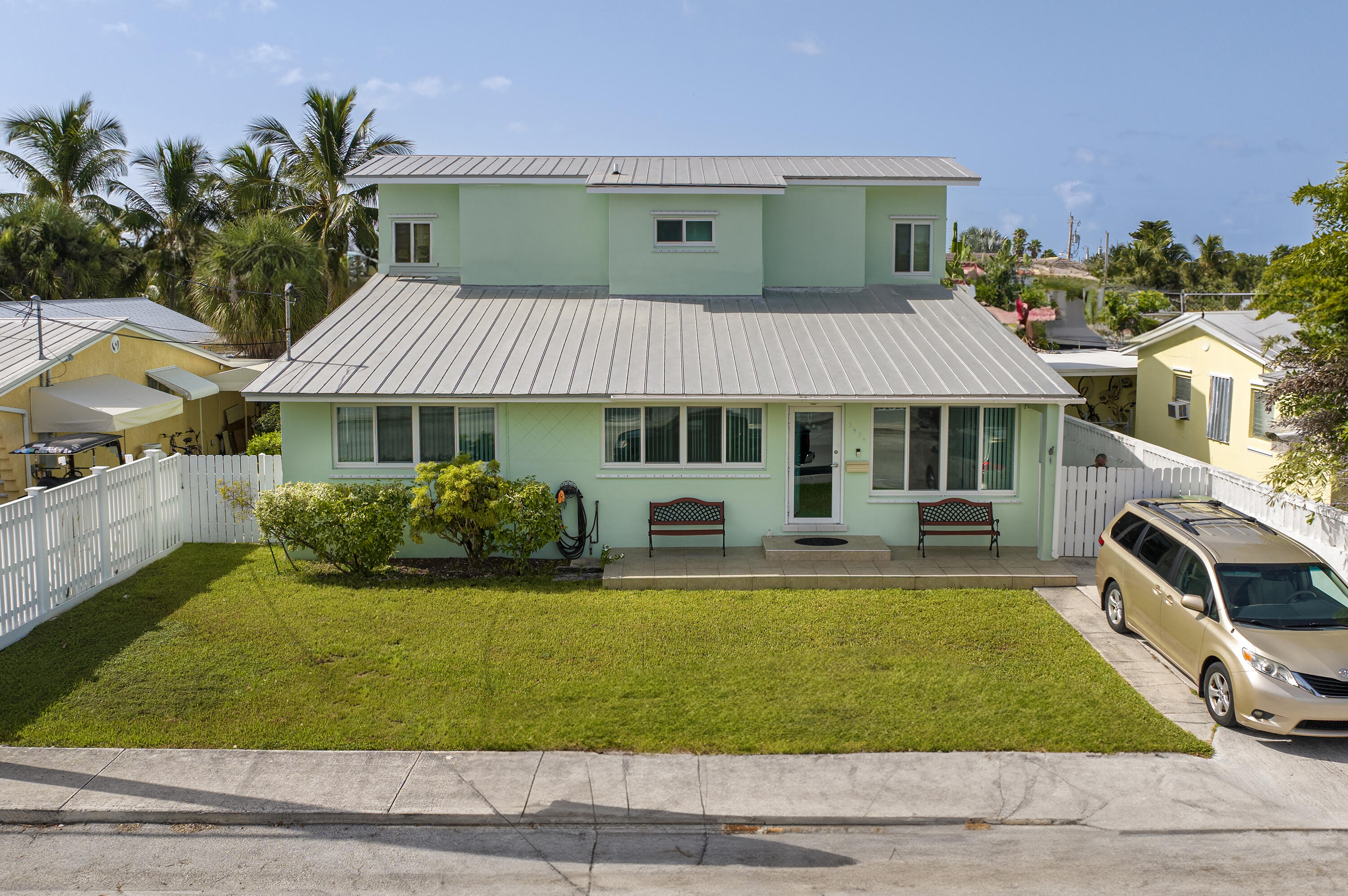Key West, Florida 33040, United States, 5 Bedrooms Bedrooms, ,3 BathroomsBathrooms,Residential,Active,16301