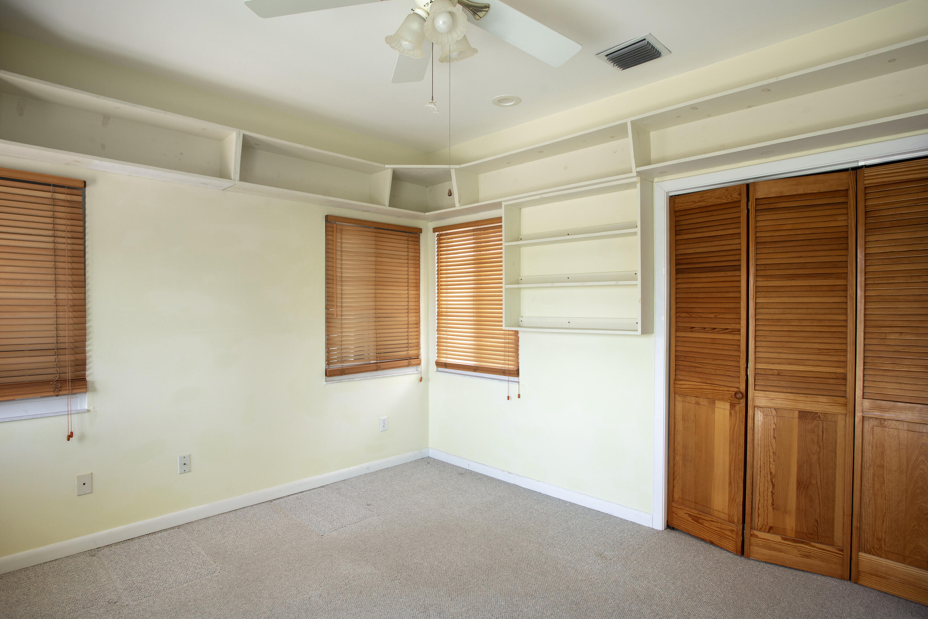 Key West, Florida 33040, United States, 5 Bedrooms Bedrooms, ,3 BathroomsBathrooms,Residential,Active,16301