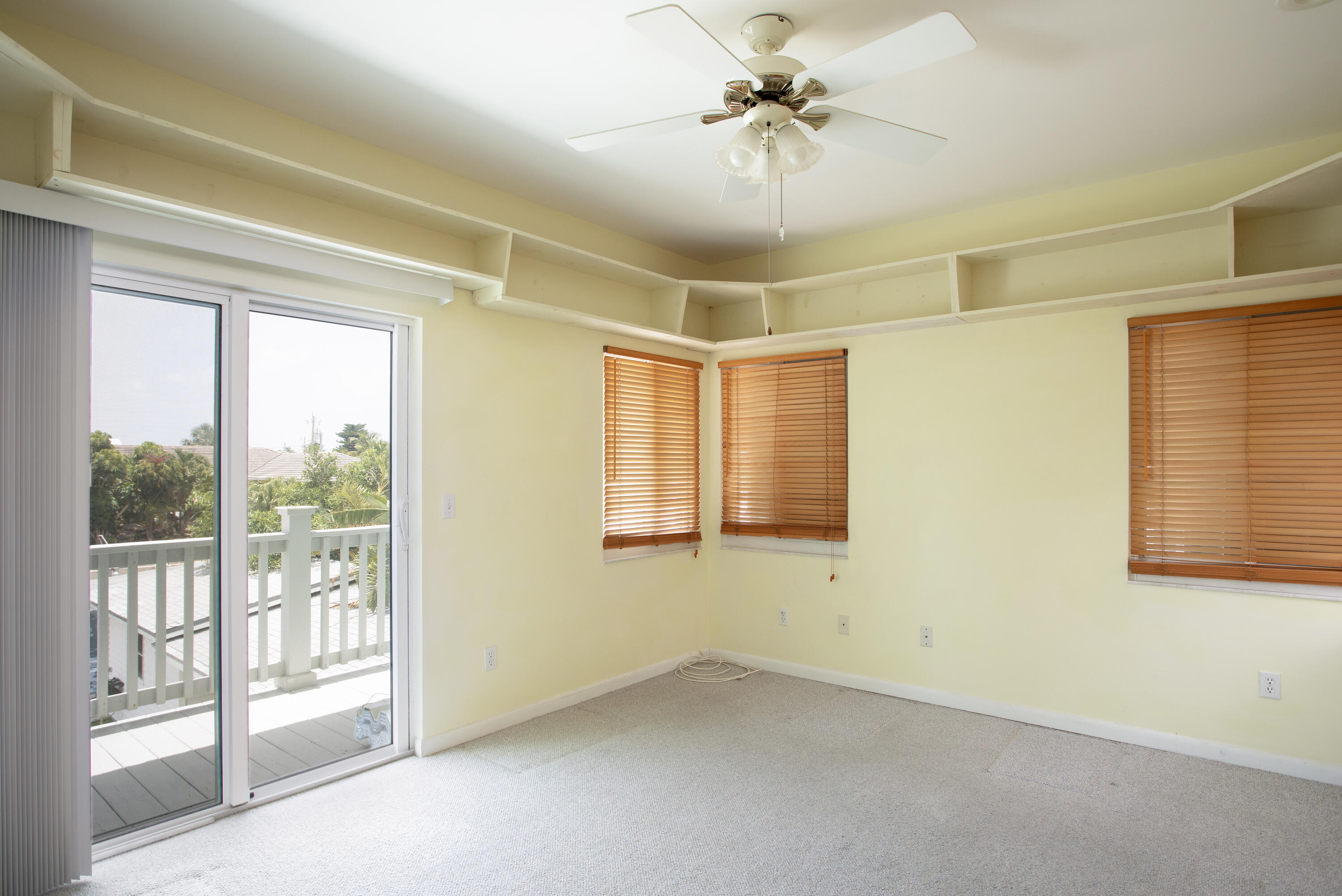 Key West, Florida 33040, United States, 5 Bedrooms Bedrooms, ,3 BathroomsBathrooms,Residential,Active,16301