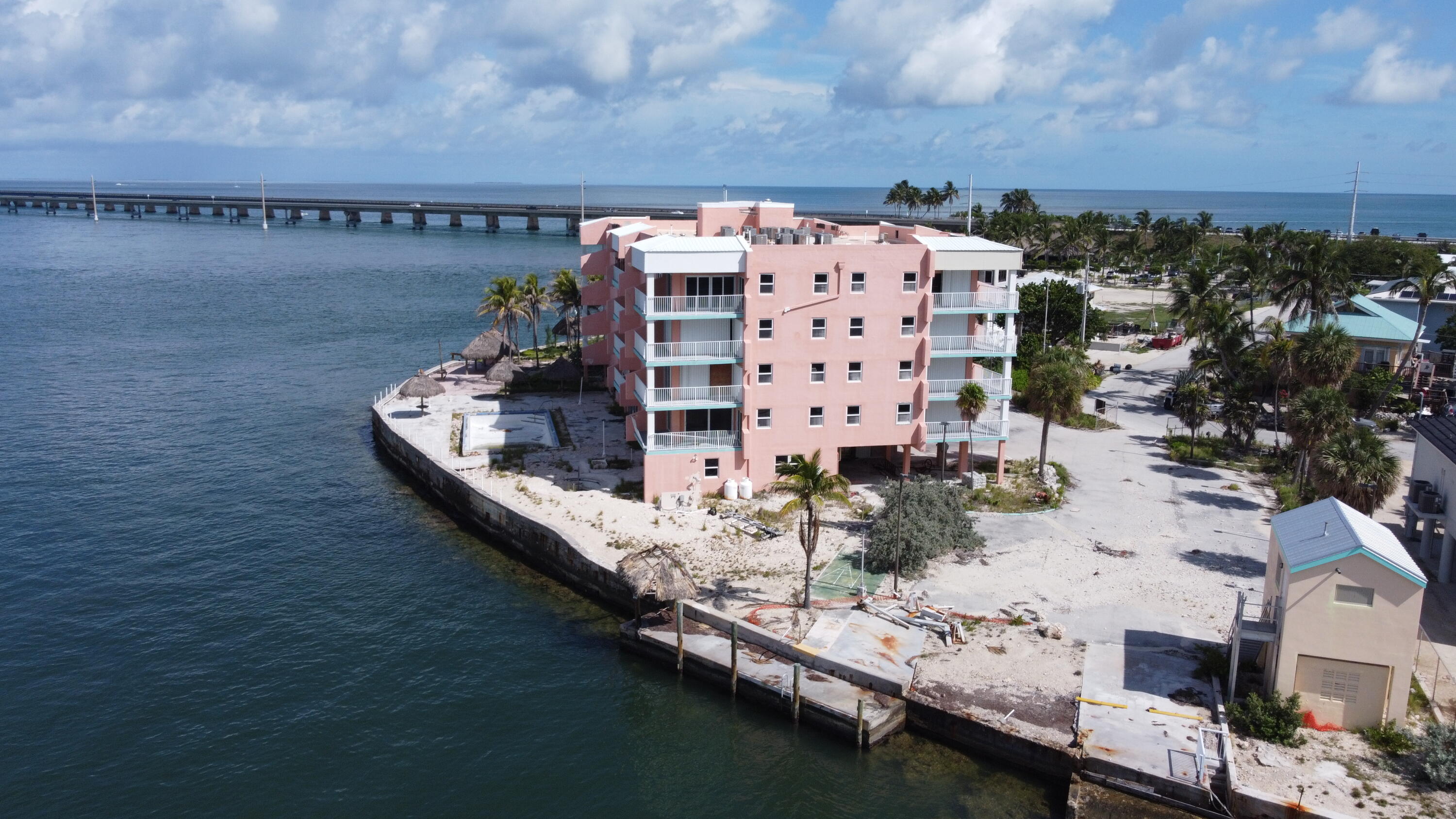 Marathon, Florida 33050, United States, 45 Bedrooms Bedrooms, ,45 BathroomsBathrooms,Commercial,Pending,72353