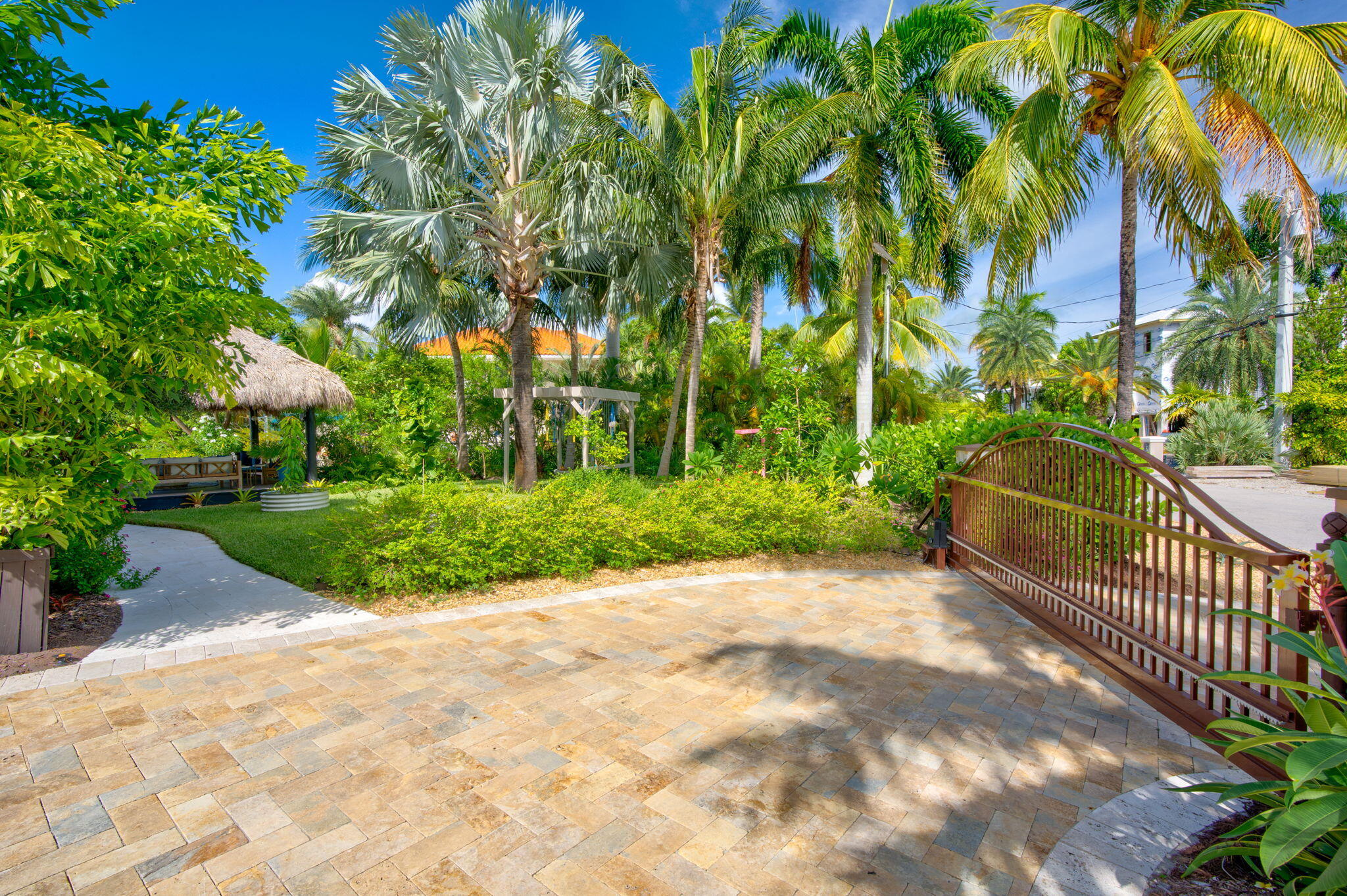 Sugarloaf, Florida 33042, United States, 3 Bedrooms Bedrooms, ,2 BathroomsBathrooms,Residential,Active,48032