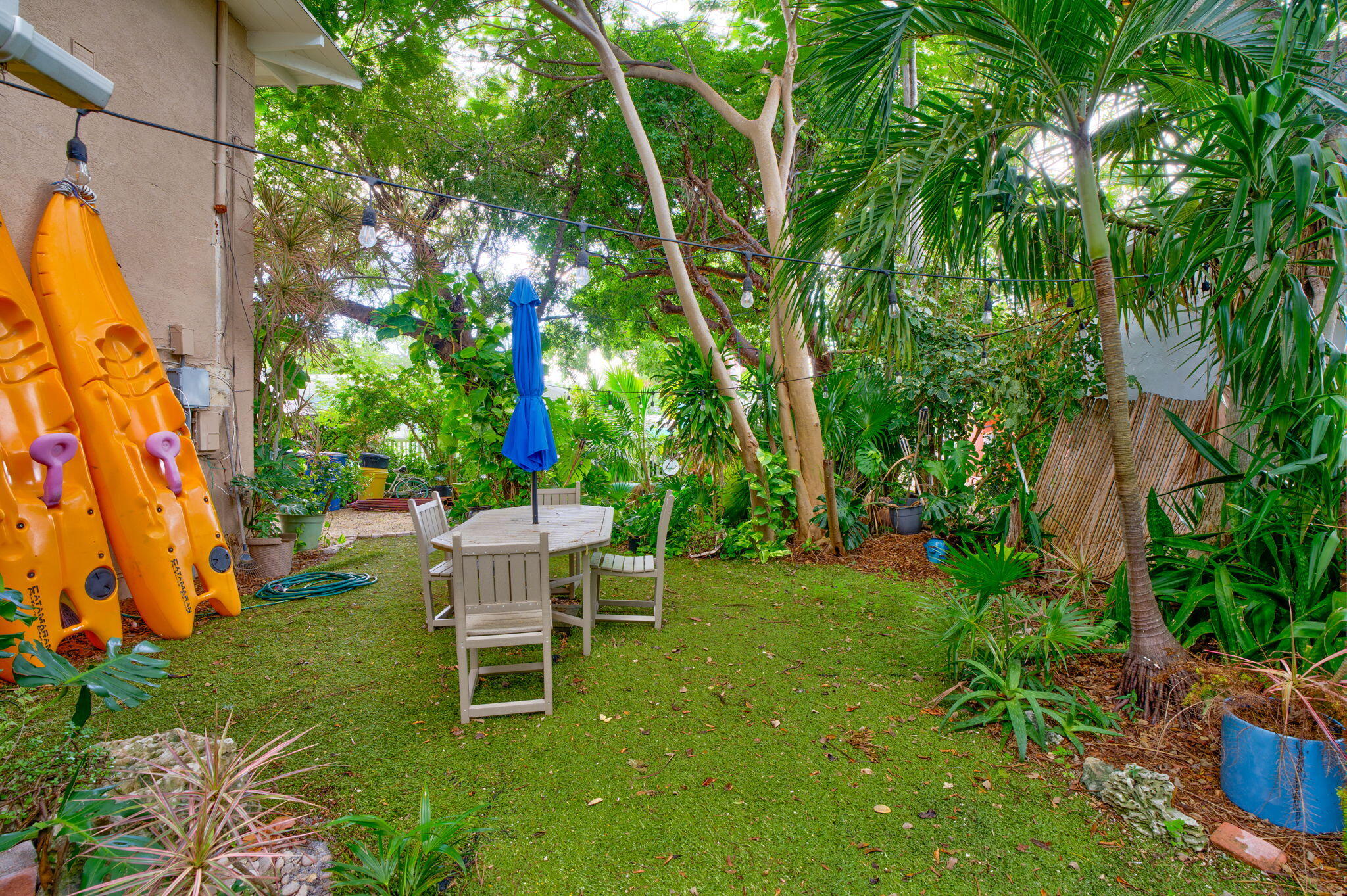 Marathon, Florida 33050, United States, 1 Bedroom Bedrooms, ,2 BathroomsBathrooms,Residential,Active,225006