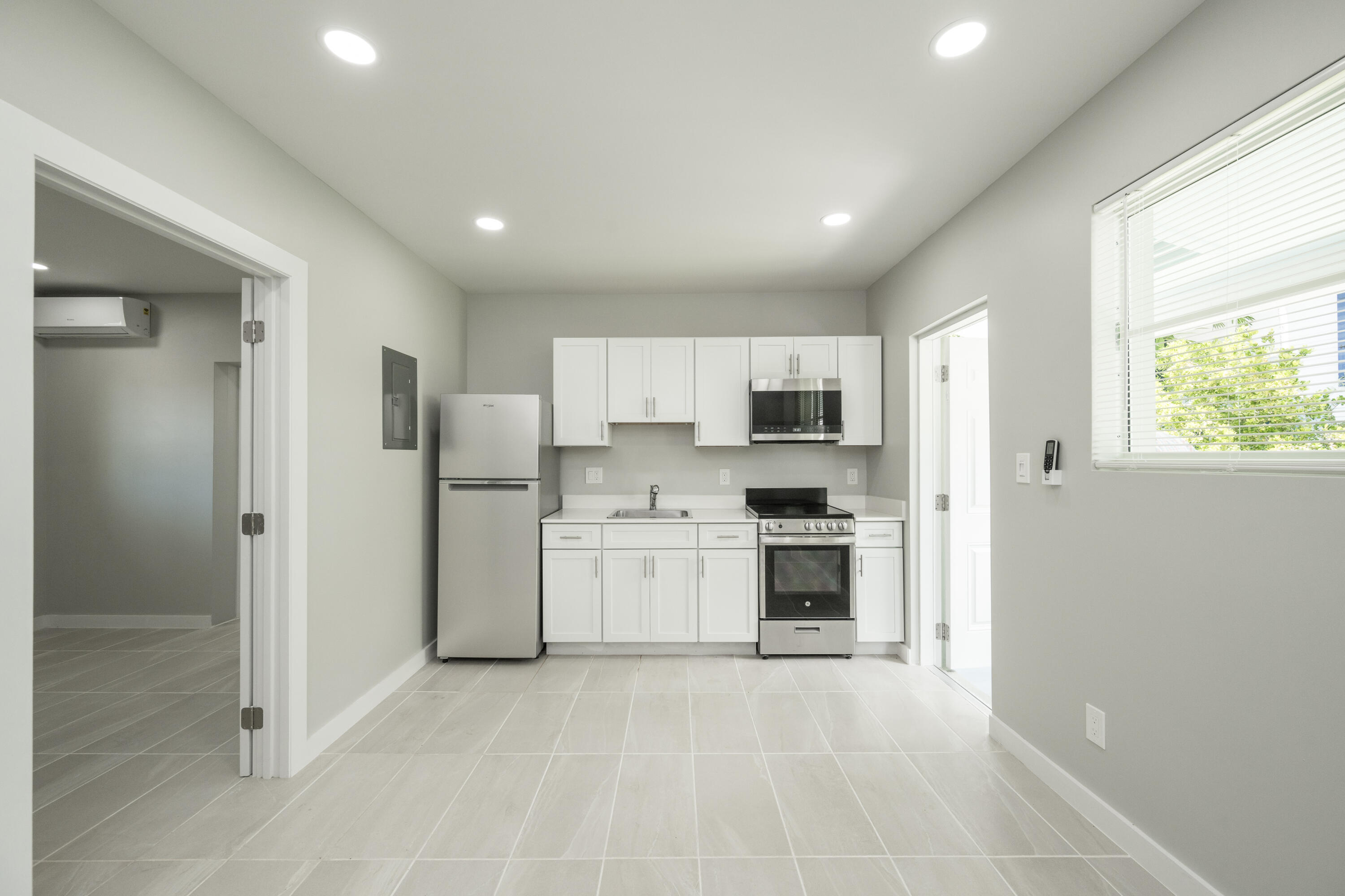 Key West, Florida 33040, United States, 10 Bedrooms Bedrooms, ,10 BathroomsBathrooms,Commercial,Active,216095