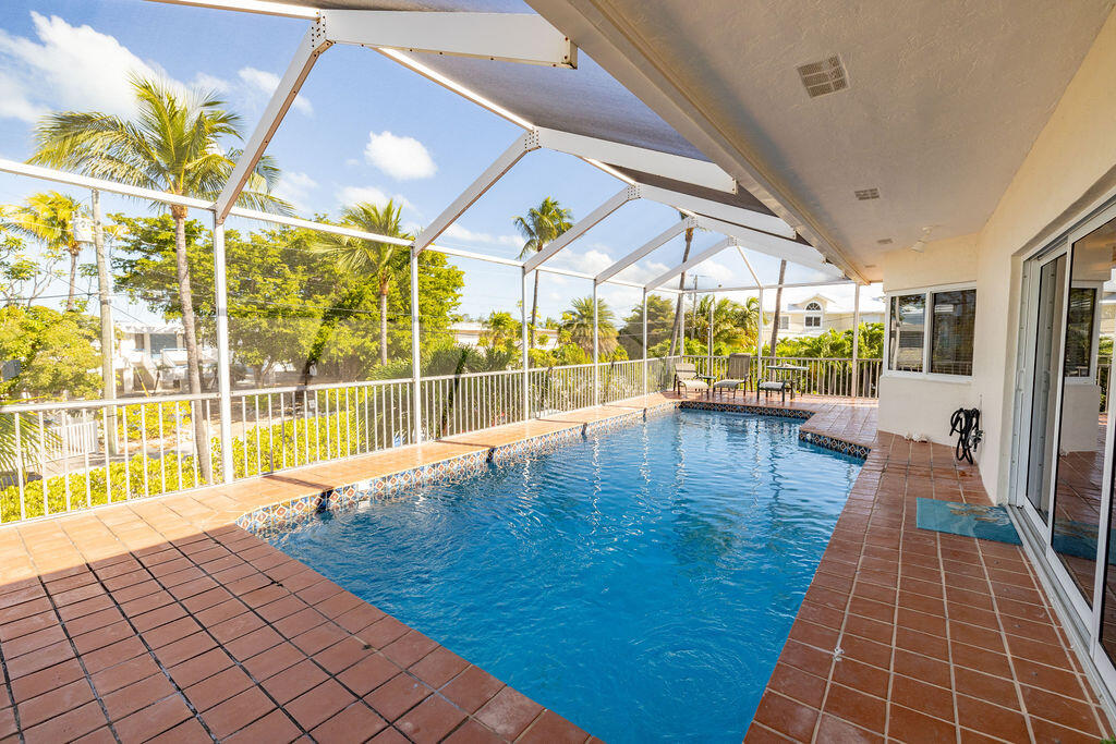 439 Palm Drive Drive