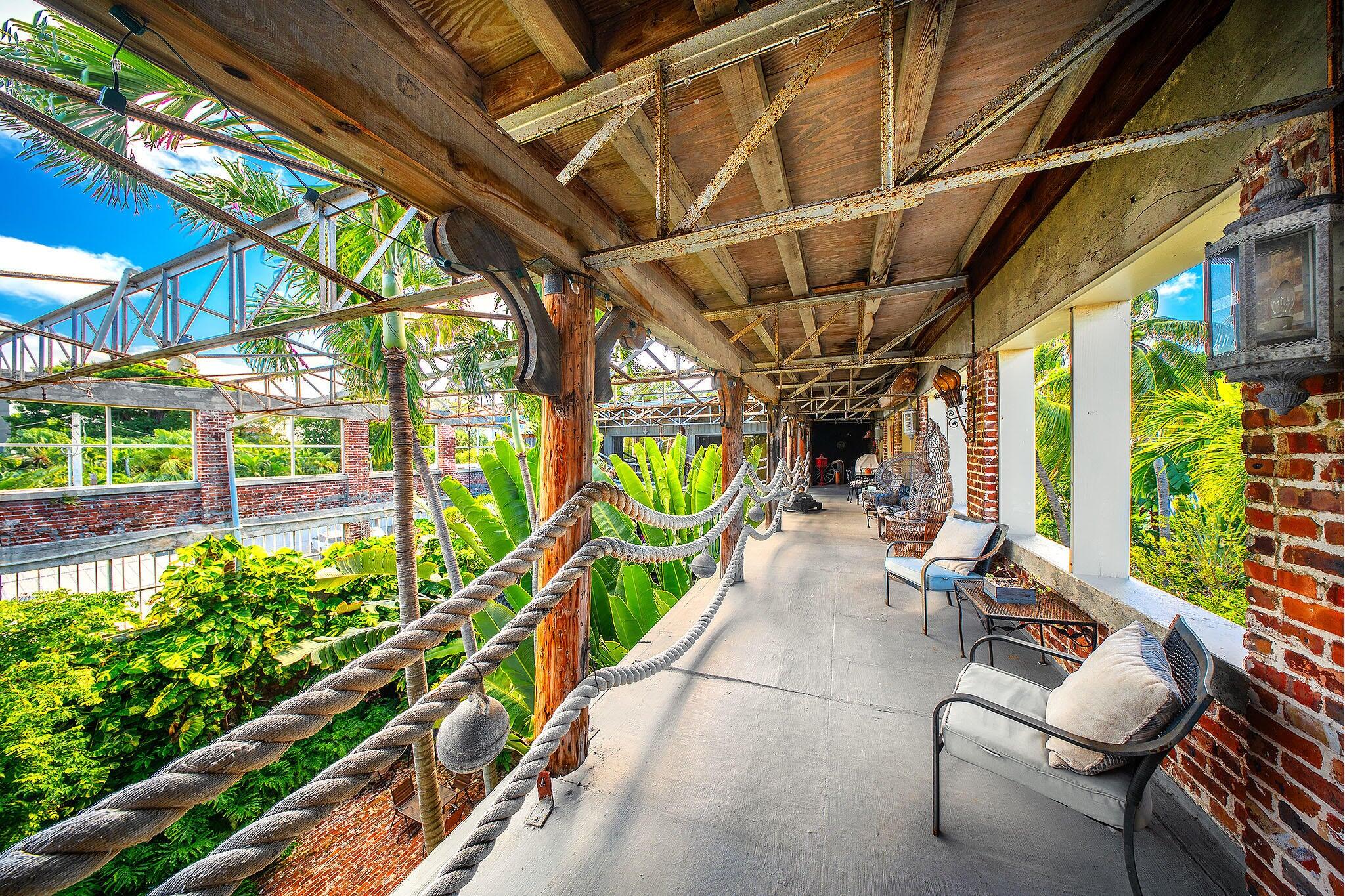 Key West, Florida 33040, United States, 8 Bedrooms Bedrooms, ,9 BathroomsBathrooms,Residential,Active,32914