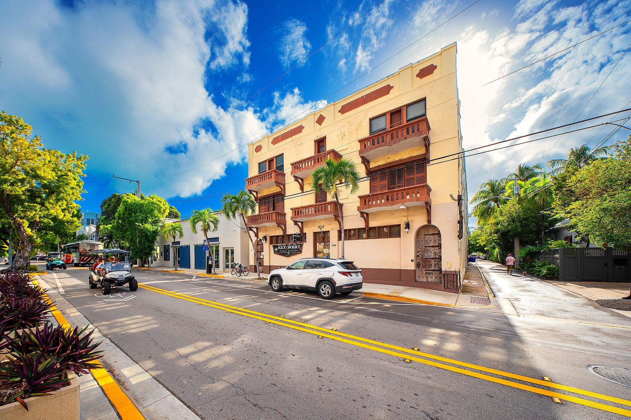 Key West, Florida 33040, United States, 8 Bedrooms Bedrooms, ,9 BathroomsBathrooms,Residential,Active,32914