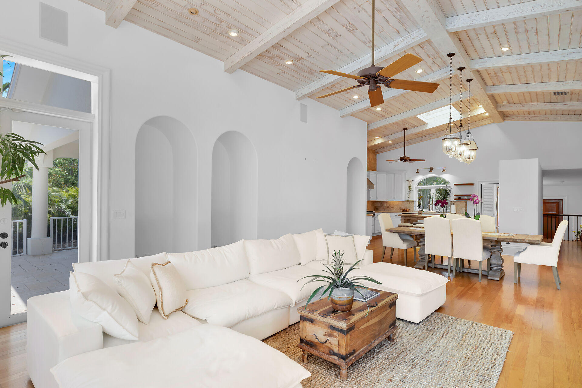 Tavernier, Florida 33070, United States, 3 Bedrooms Bedrooms, ,2 BathroomsBathrooms,Residential,Active,130391