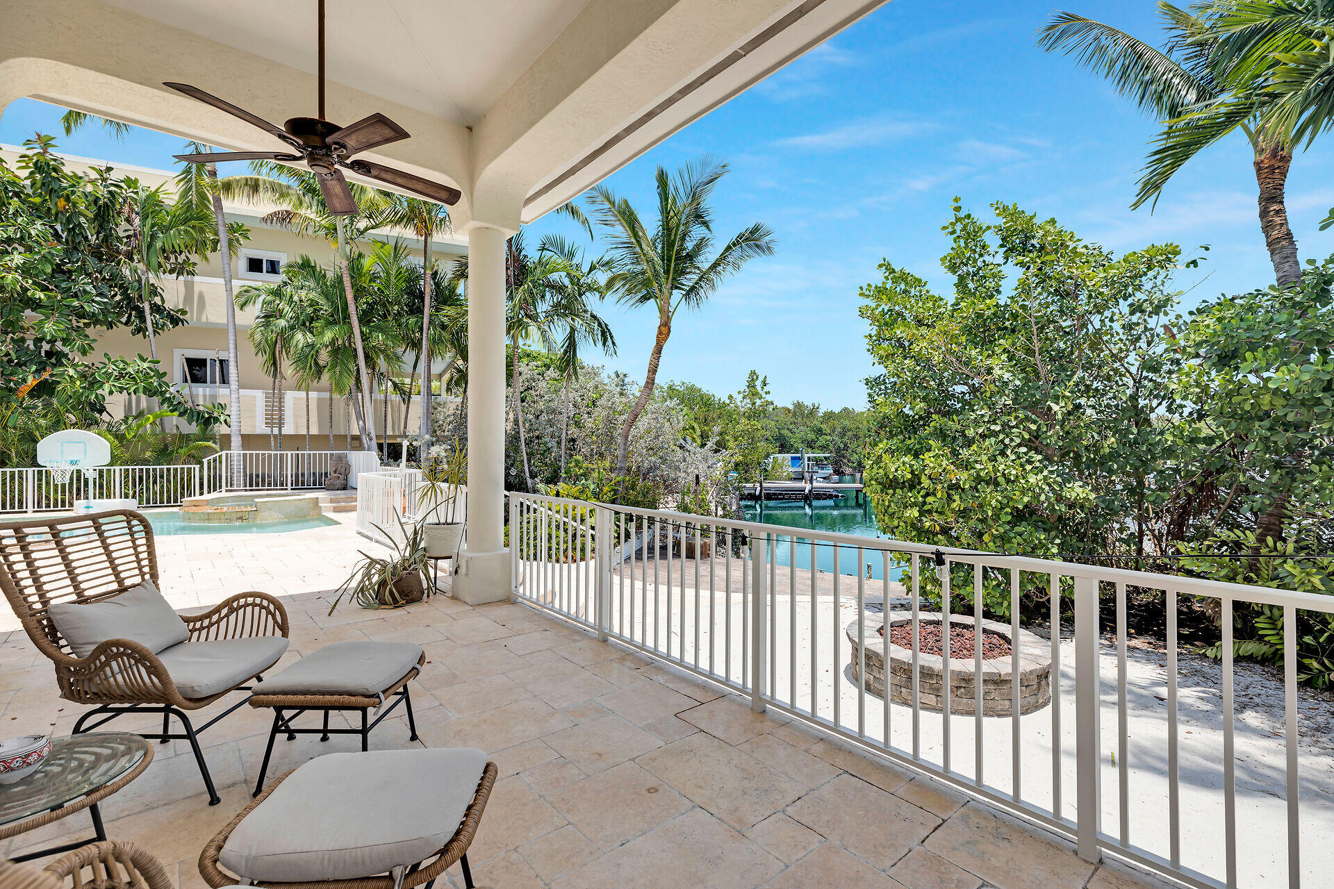 Tavernier, Florida 33070, United States, 3 Bedrooms Bedrooms, ,2 BathroomsBathrooms,Residential,Active,130391