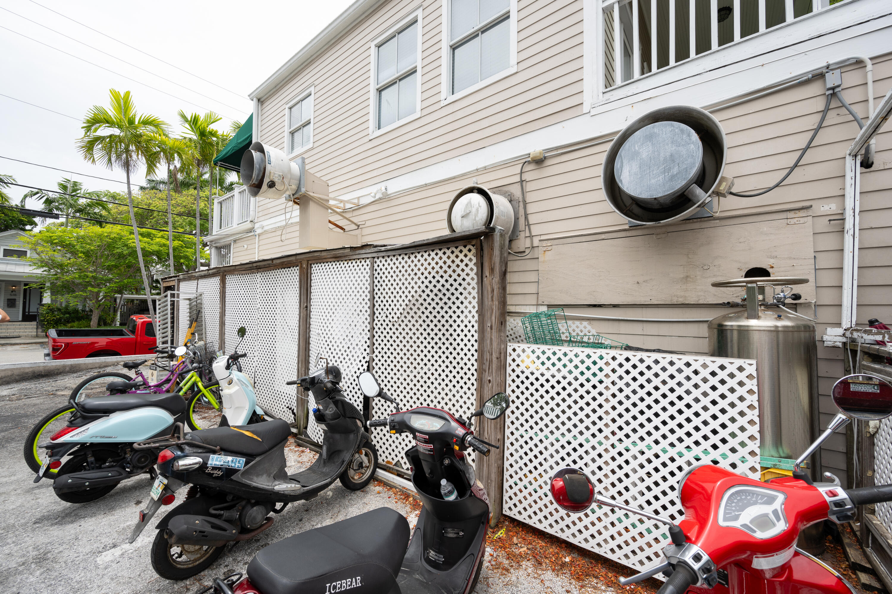 Key West, Florida 33040, United States, ,1 BathroomBathrooms,Commercial,Active,185043