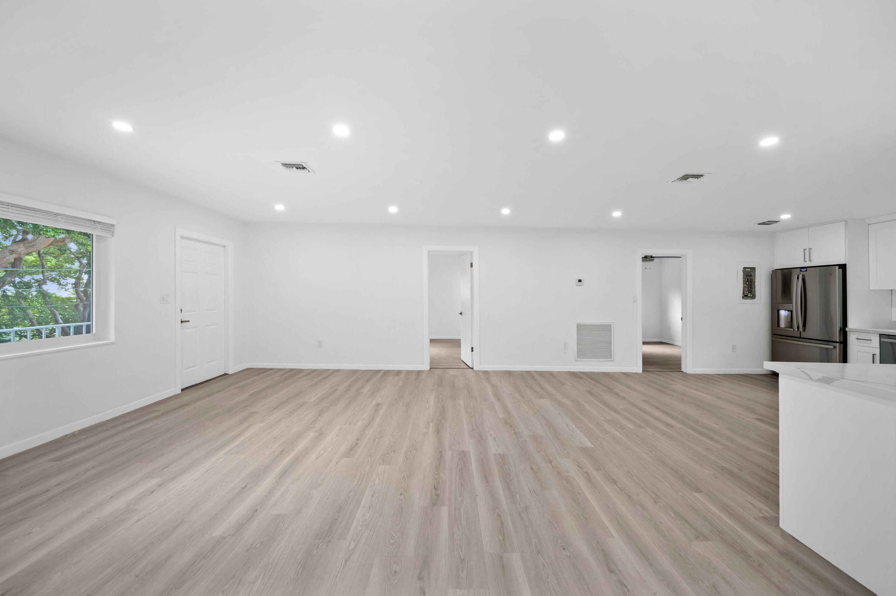 Tavernier, Florida 33070, United States, 5 Bedrooms Bedrooms, ,4 BathroomsBathrooms,Residential,Active,124845