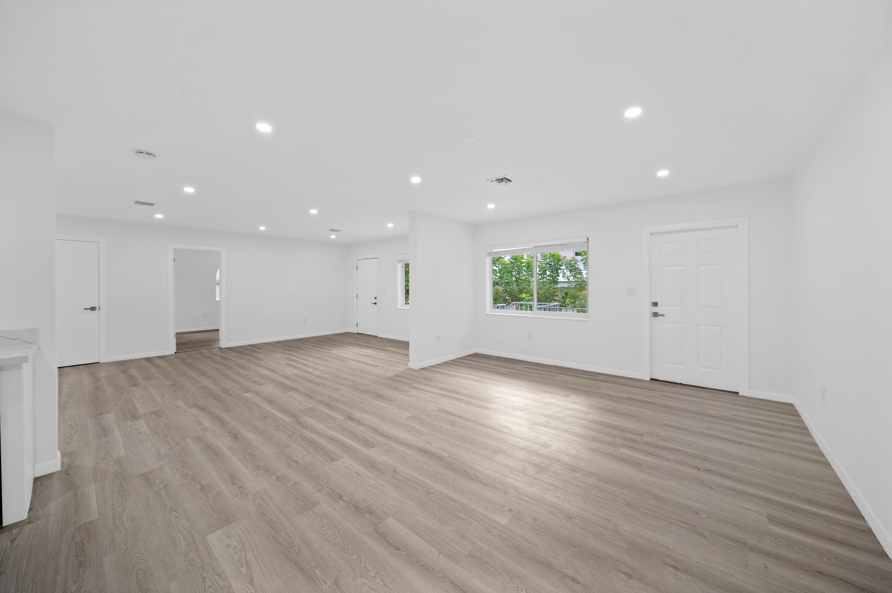 Tavernier, Florida 33070, United States, 5 Bedrooms Bedrooms, ,4 BathroomsBathrooms,Residential,Active,124845