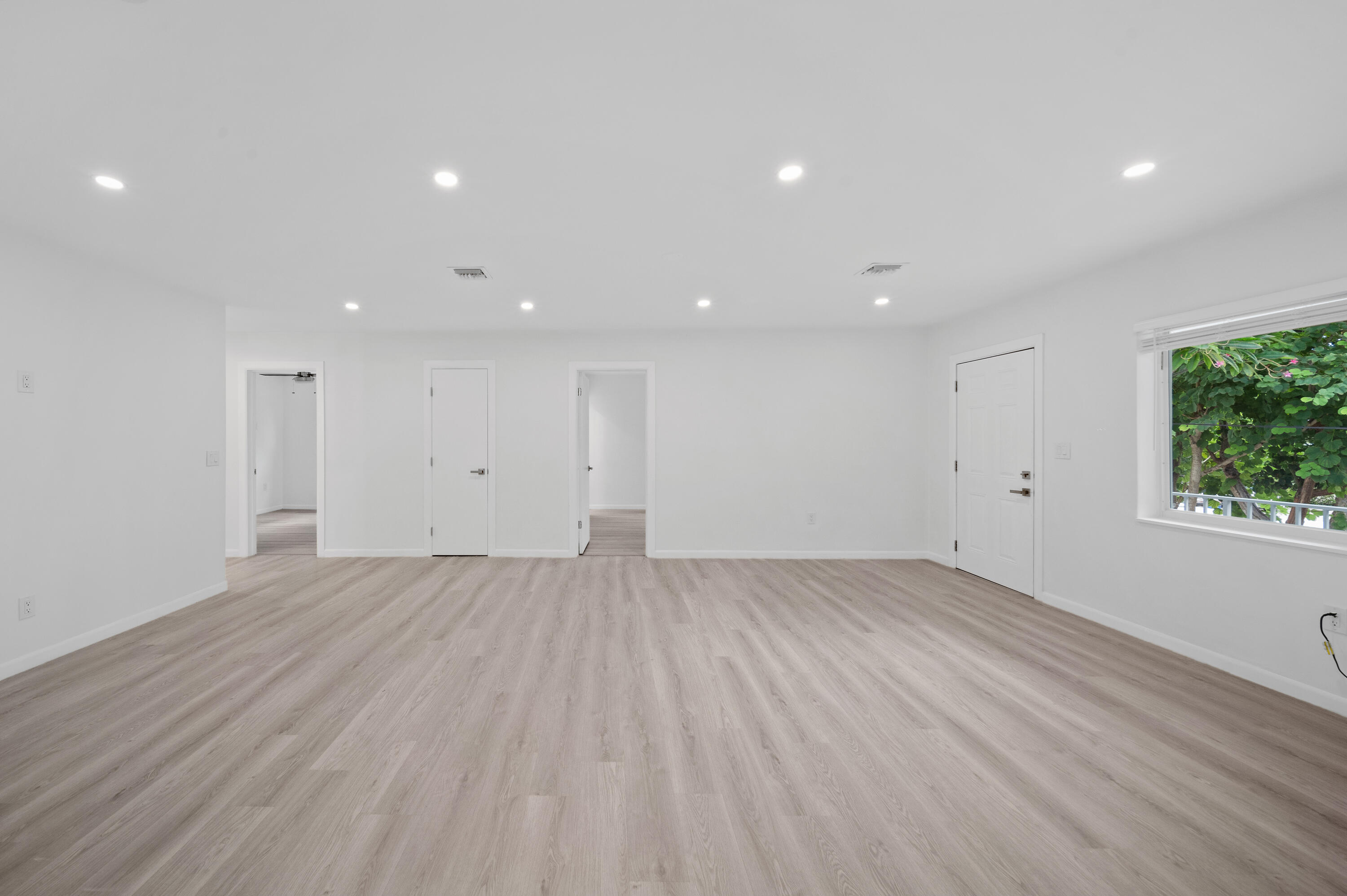 Tavernier, Florida 33070, United States, 5 Bedrooms Bedrooms, ,4 BathroomsBathrooms,Residential,Active,124845