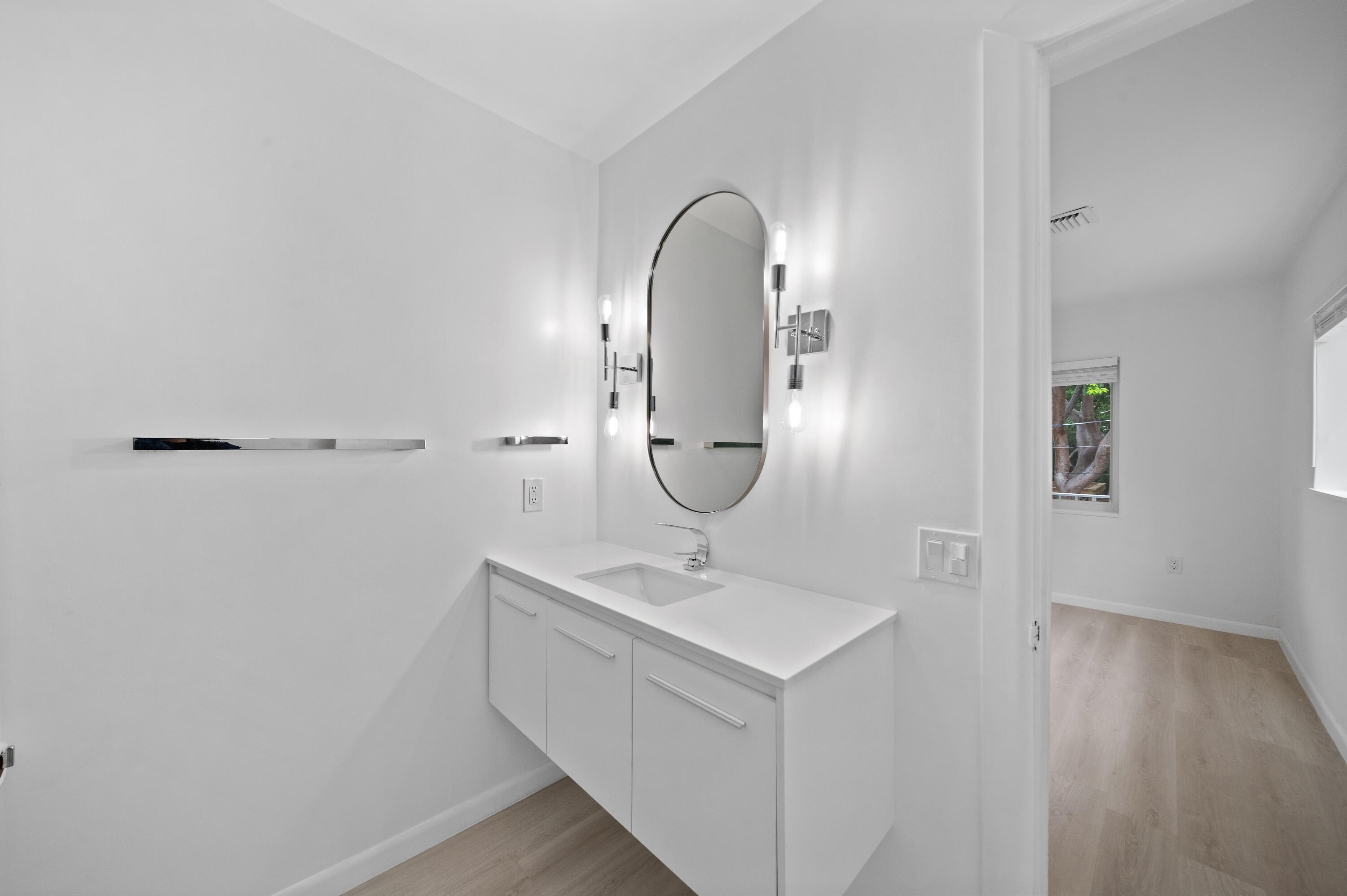 Tavernier, Florida 33070, United States, 5 Bedrooms Bedrooms, ,4 BathroomsBathrooms,Residential,Active,124845