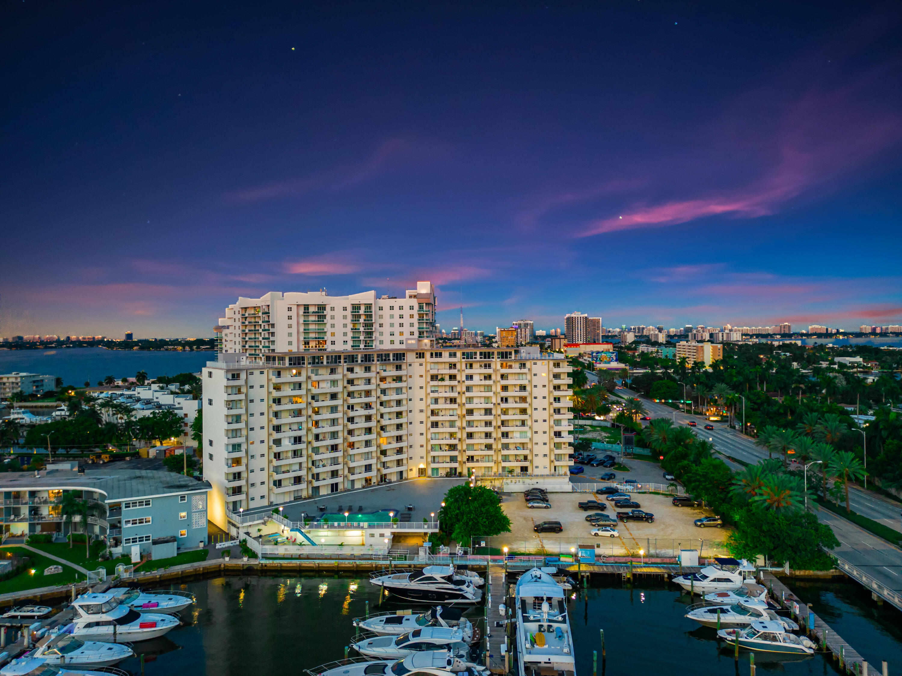 Other, Florida 33140, United States, 1 Bedroom Bedrooms, ,1 BathroomBathrooms,Residential,Active,178591