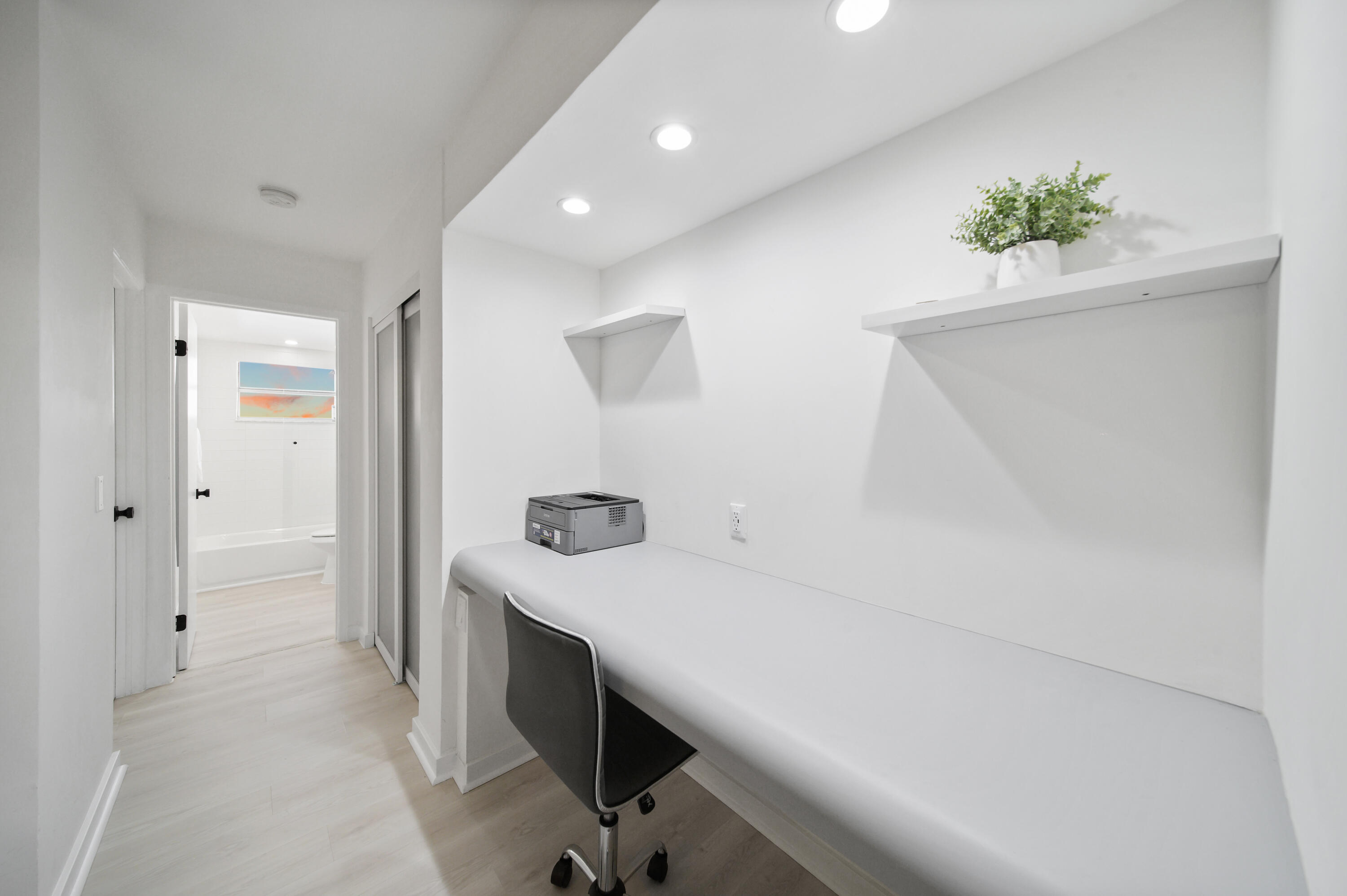 Other, Florida 33140, United States, 1 Bedroom Bedrooms, ,1 BathroomBathrooms,Residential,Active,178591