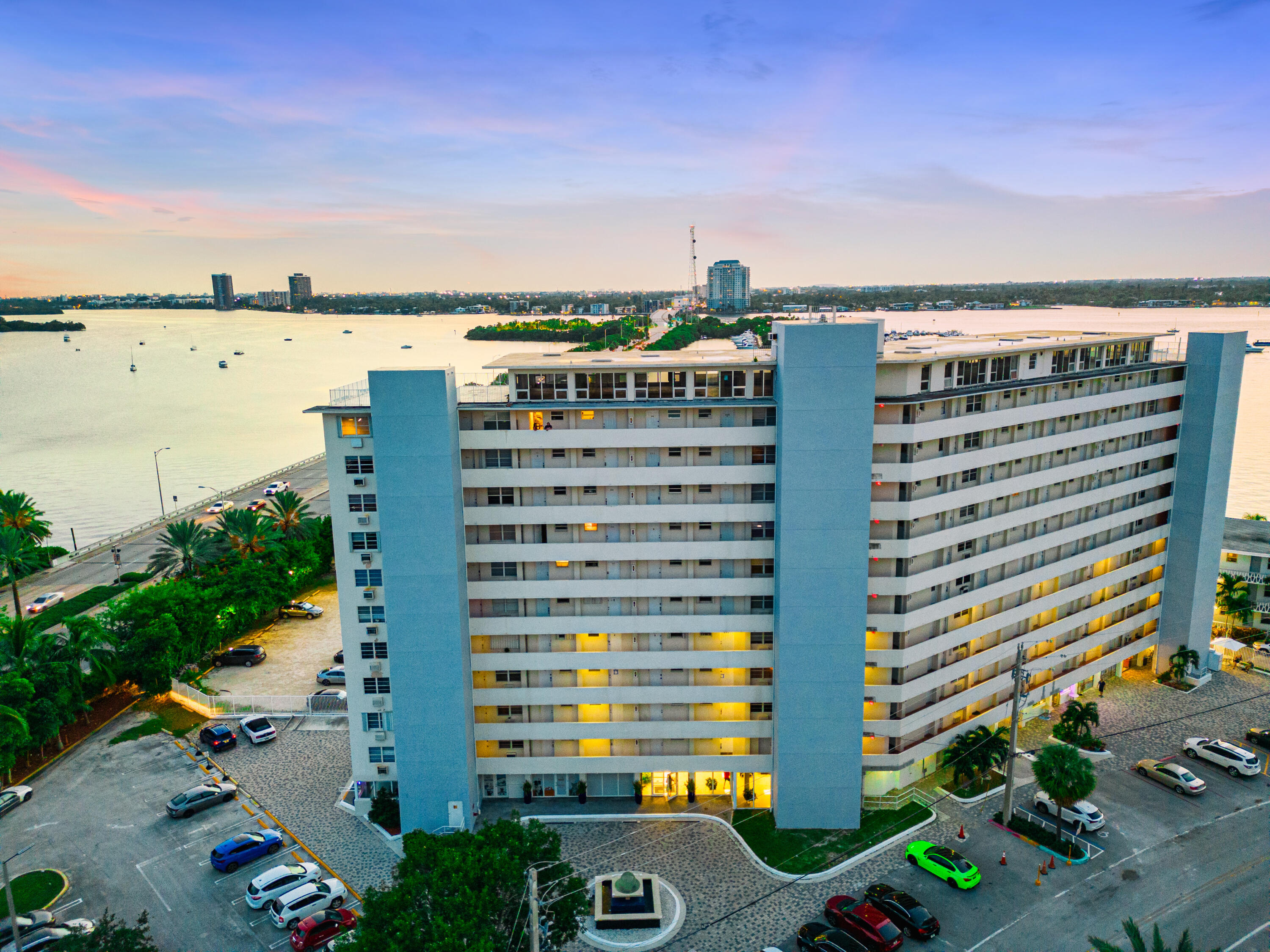 Other, Florida 33140, United States, 1 Bedroom Bedrooms, ,1 BathroomBathrooms,Residential,Active,178591