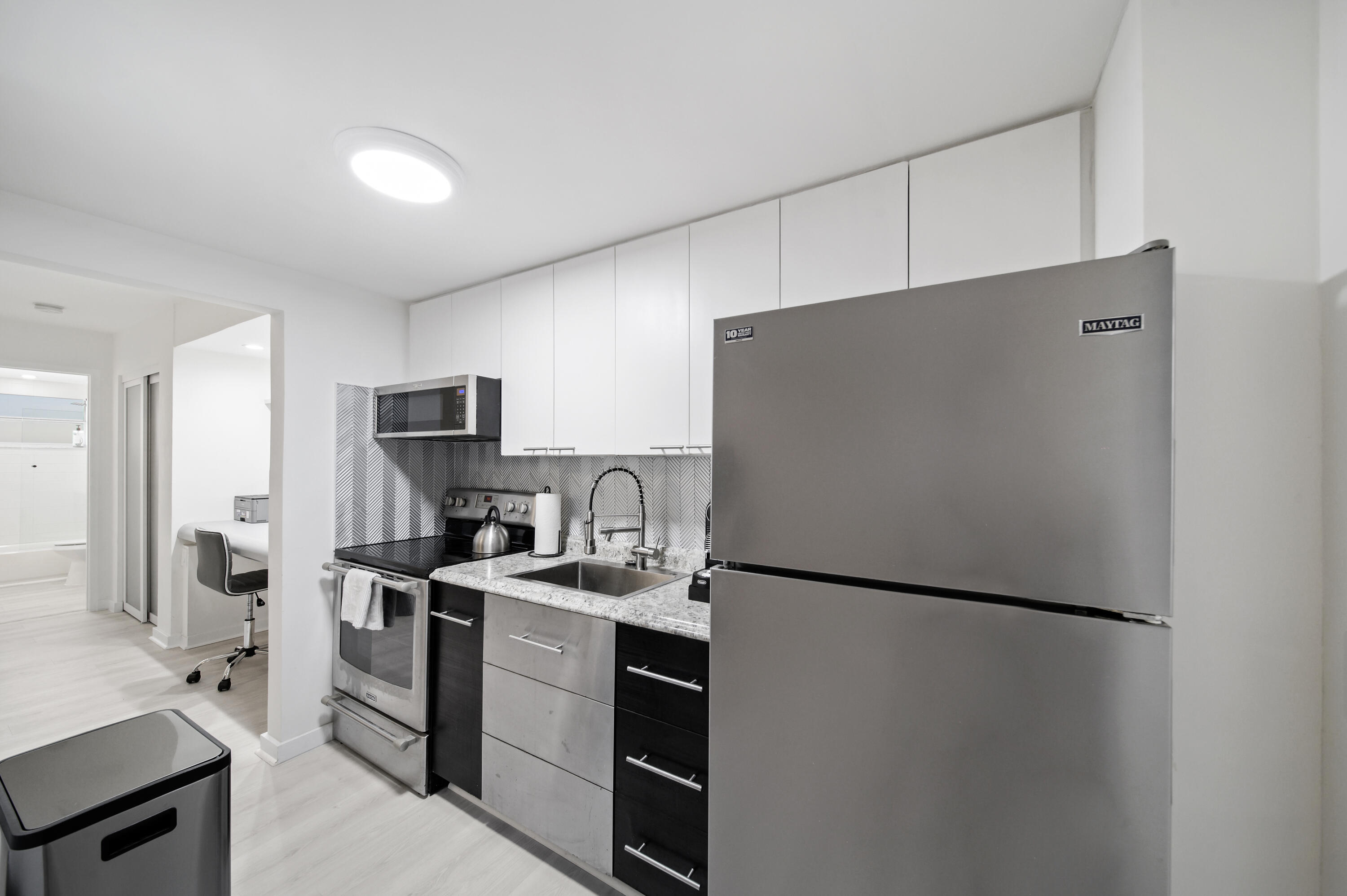 Other, Florida 33140, United States, 1 Bedroom Bedrooms, ,1 BathroomBathrooms,Residential,Active,178591