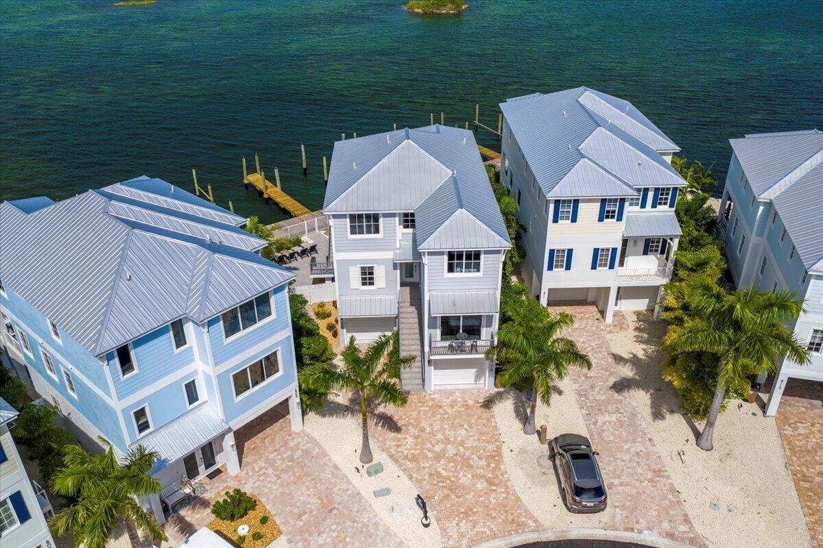 Marathon, Florida, 33050, United States, 5 Bedrooms Bedrooms, ,5 BathroomsBathrooms,Residential,Active,1998589