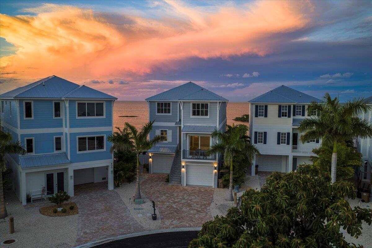 Marathon, Florida, 33050, United States, 5 Bedrooms Bedrooms, ,5 BathroomsBathrooms,Residential,Active,1998589