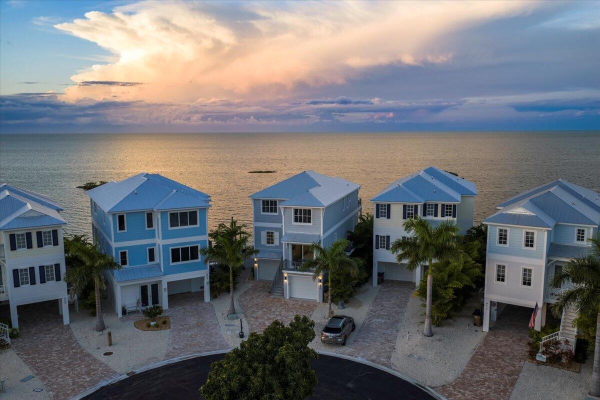 Marathon, Florida, 33050, United States, 5 Bedrooms Bedrooms, ,5 BathroomsBathrooms,Residential,Active,1998589